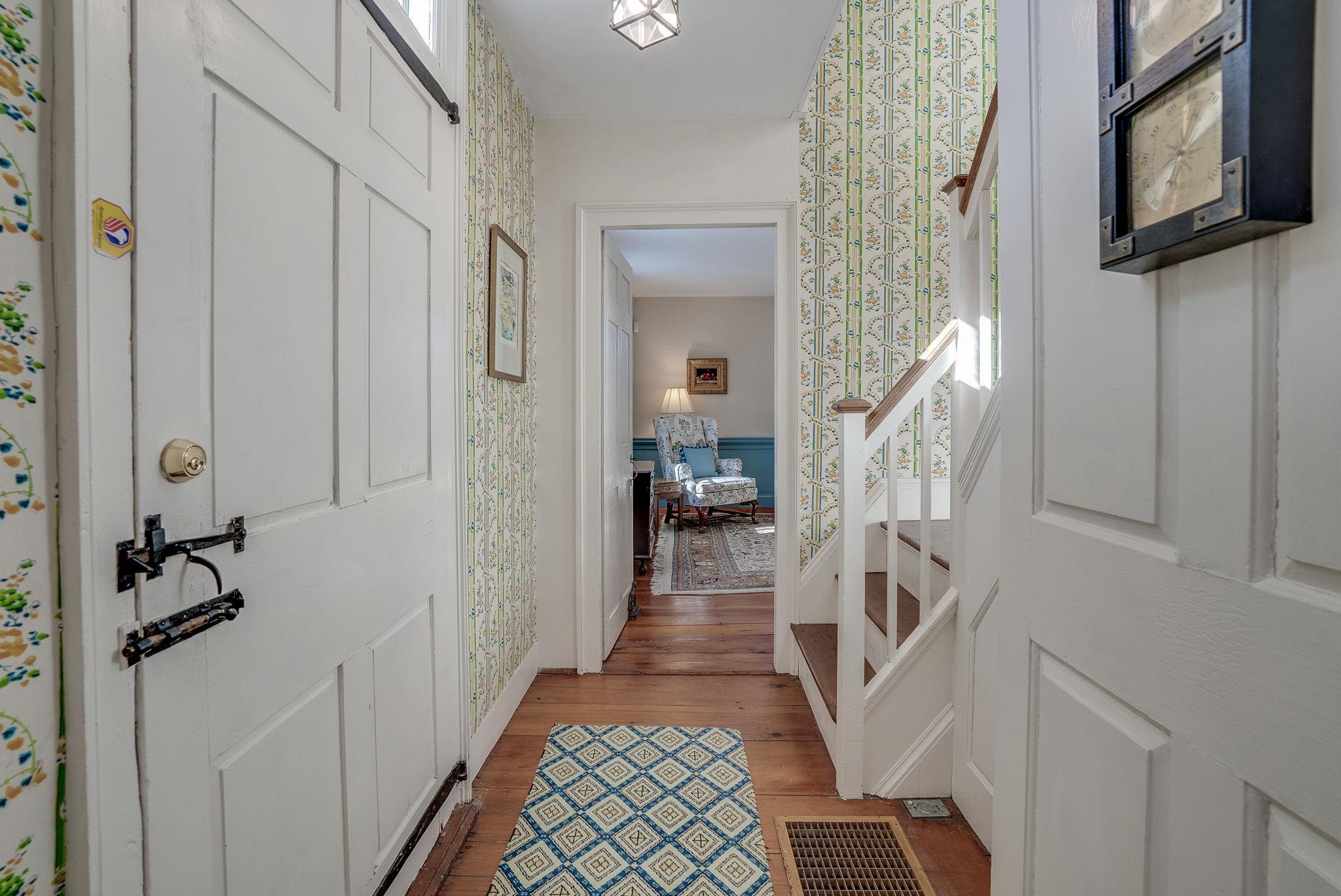 88 Saunders Road