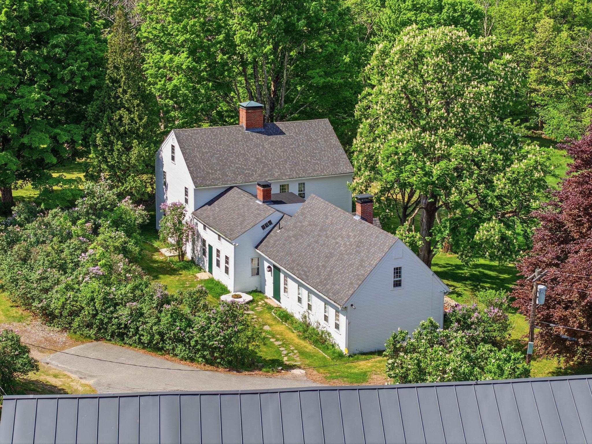 88 Saunders Road