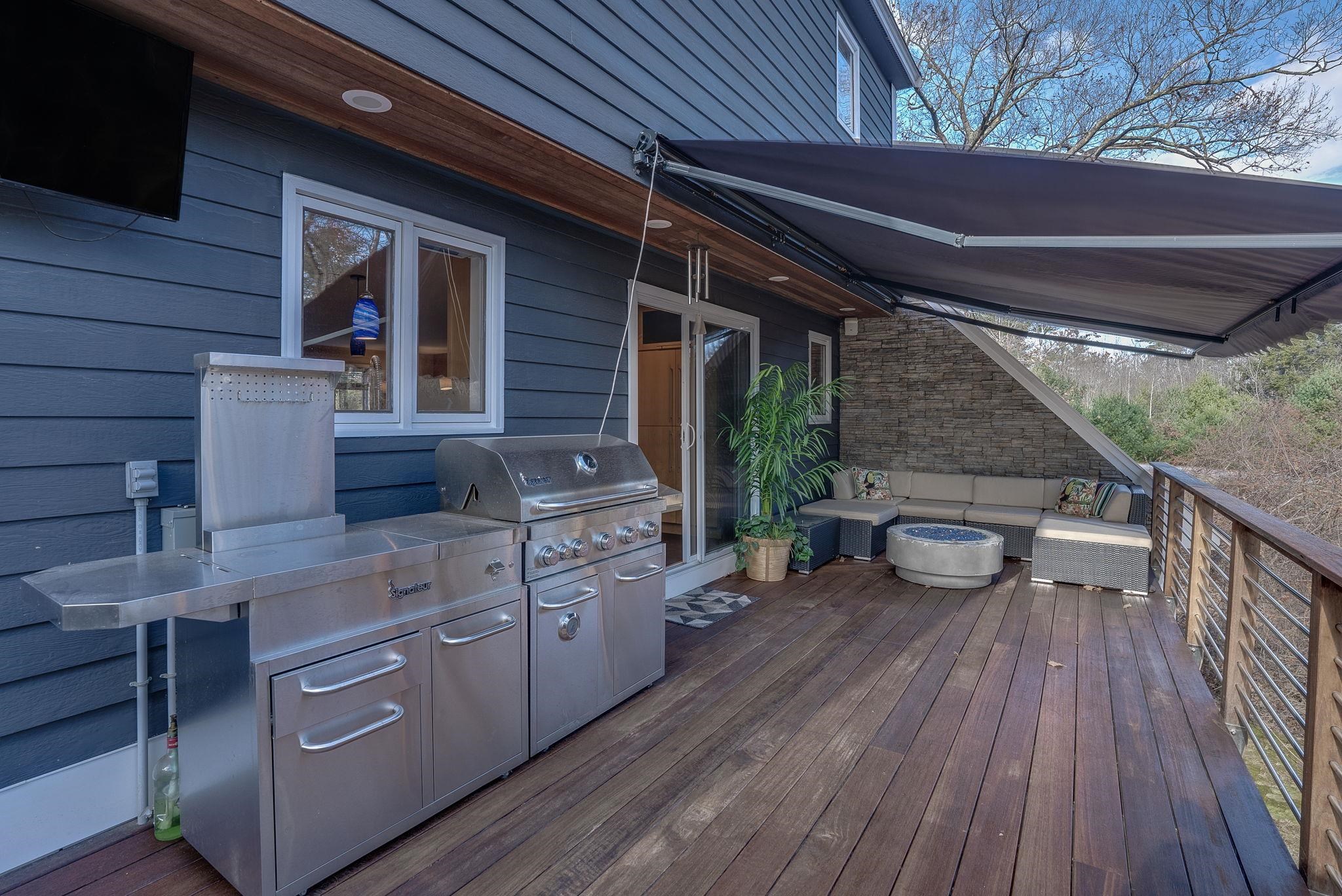 16 Stowell Road