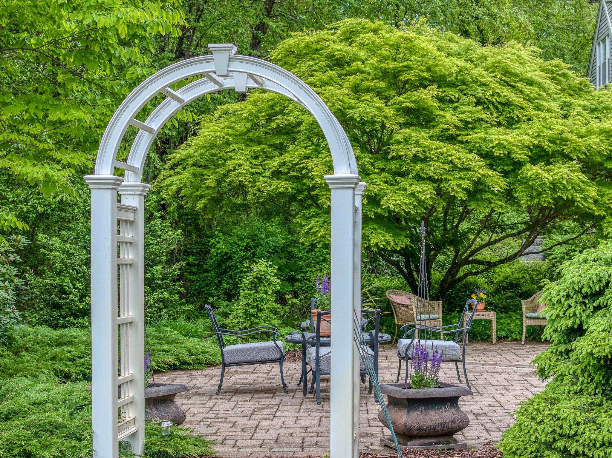 5 Pembroke Way
