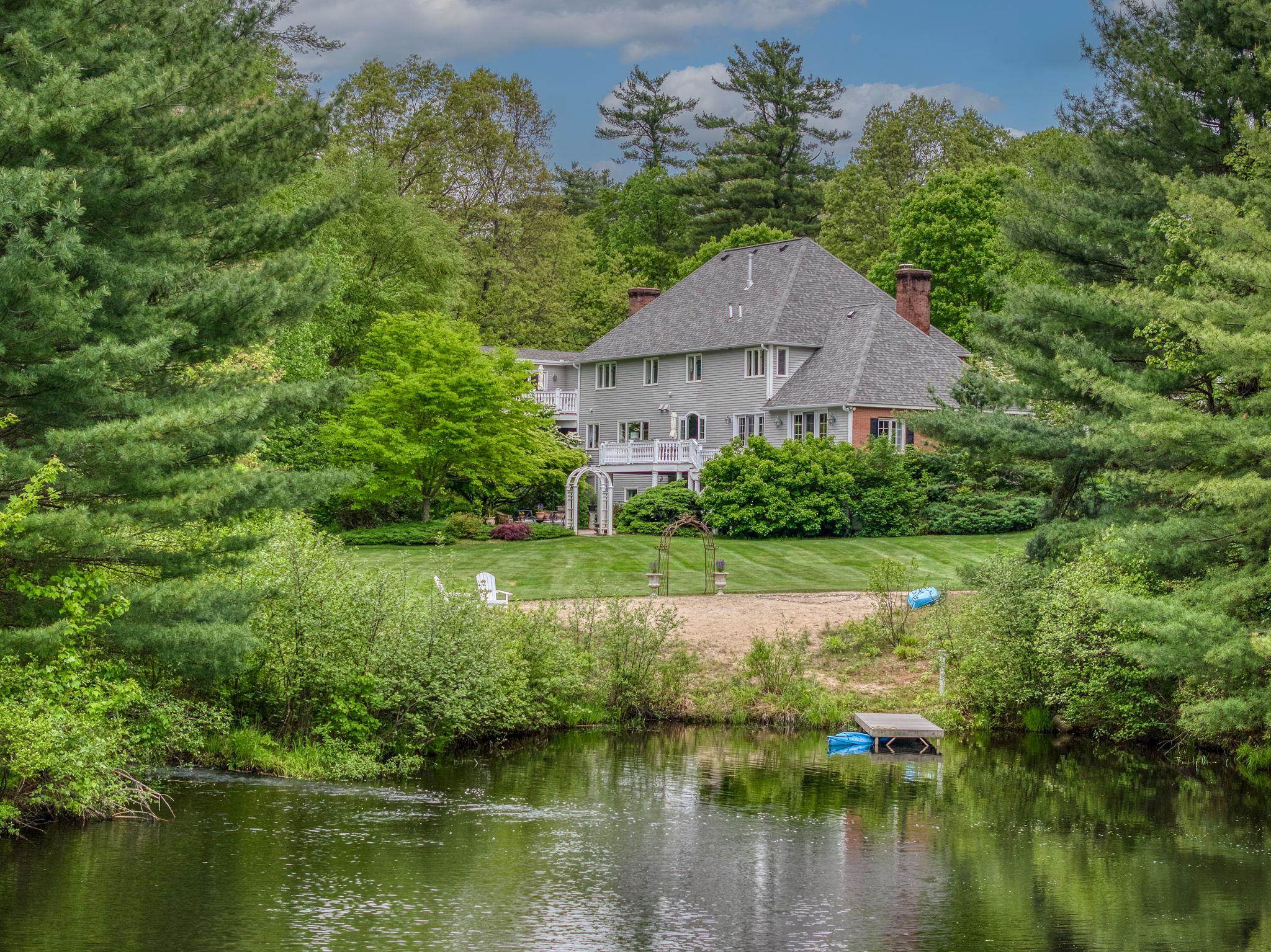 5 Pembroke Way