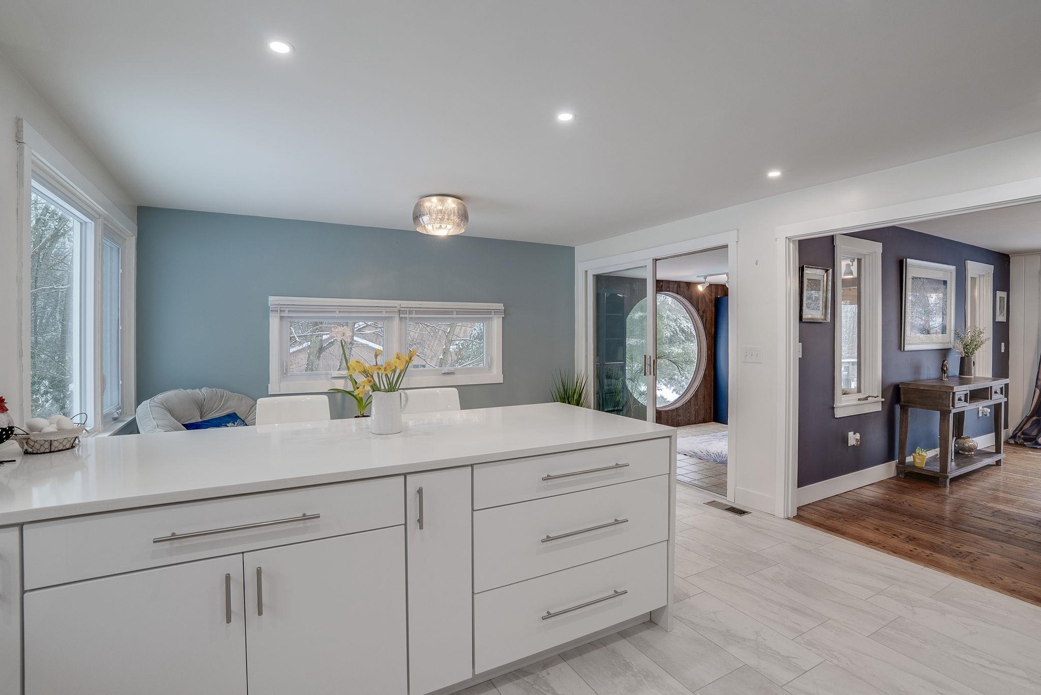 1 Regency Drive