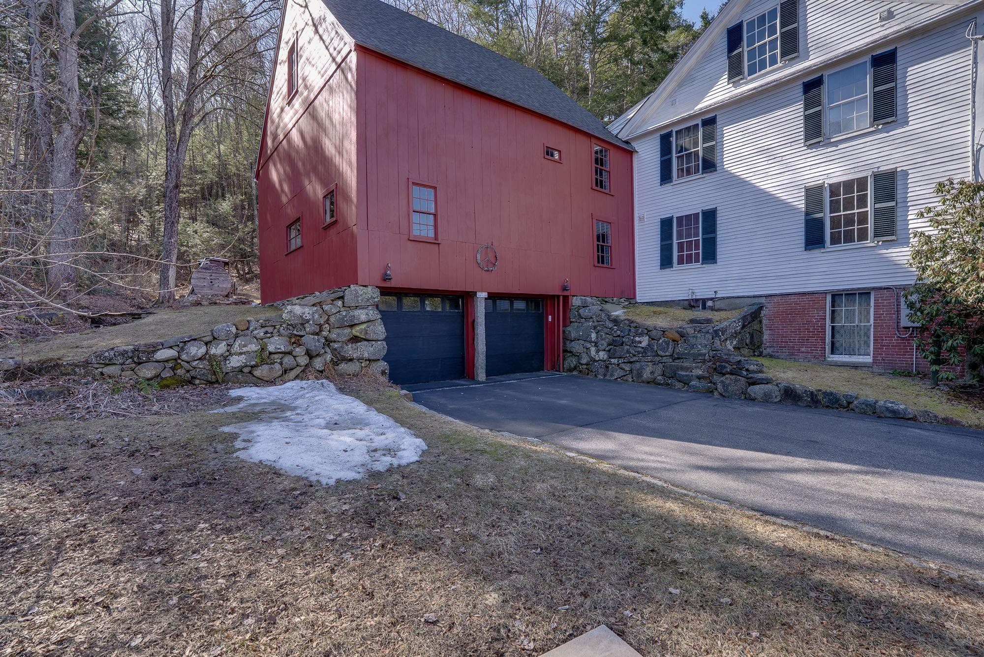 22 Mill Street