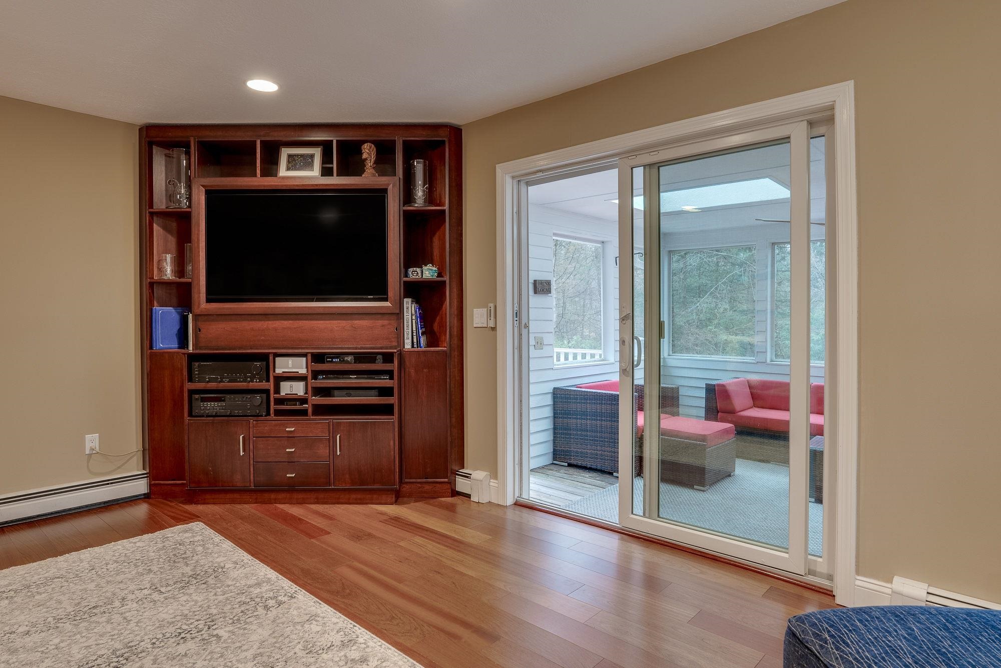 10 Cider Mill Road