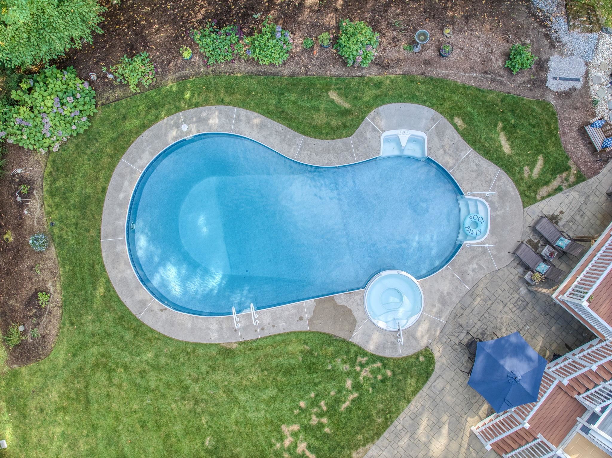 10 Cider Mill Road
