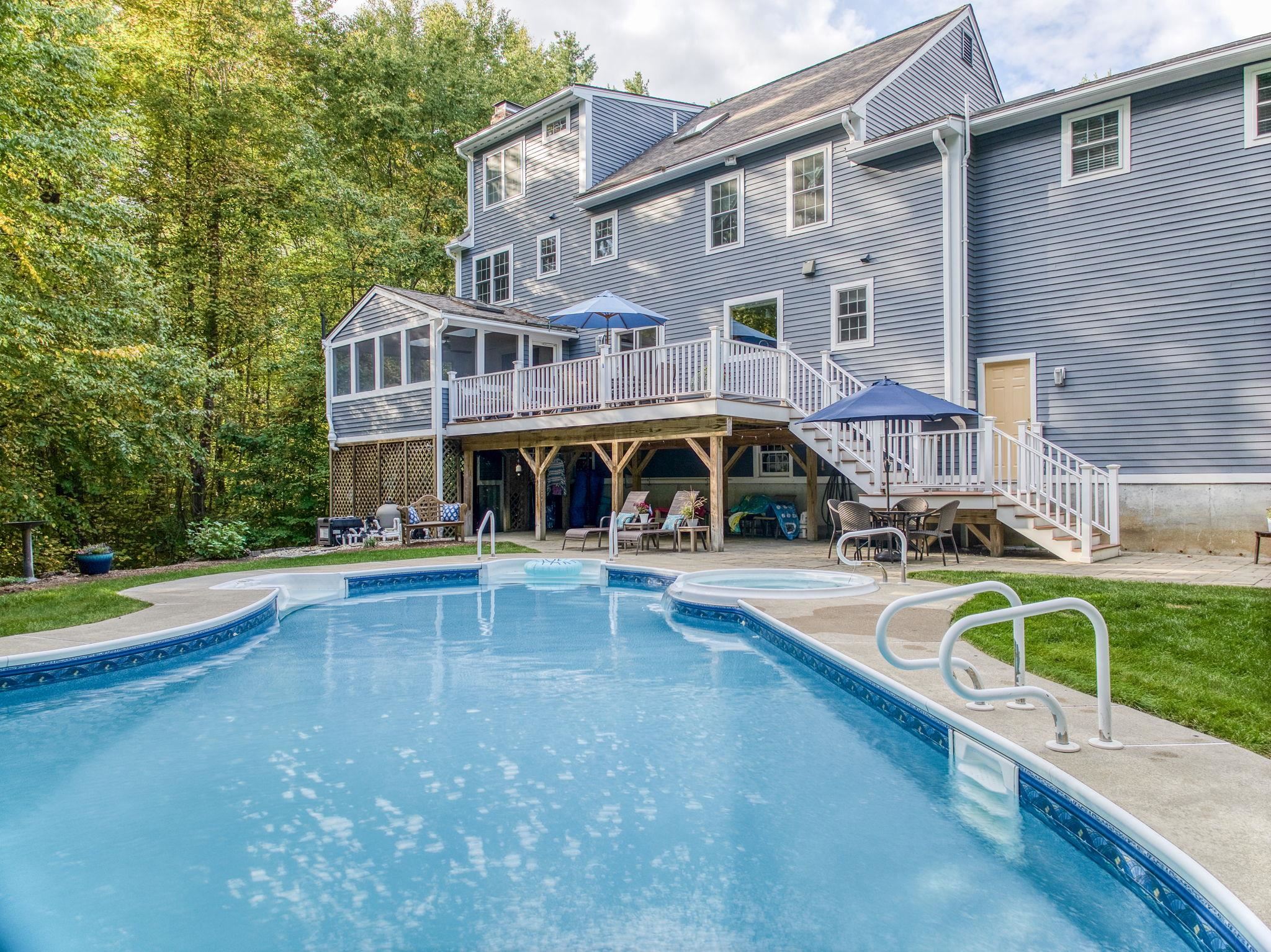 10 Cider Mill Road
