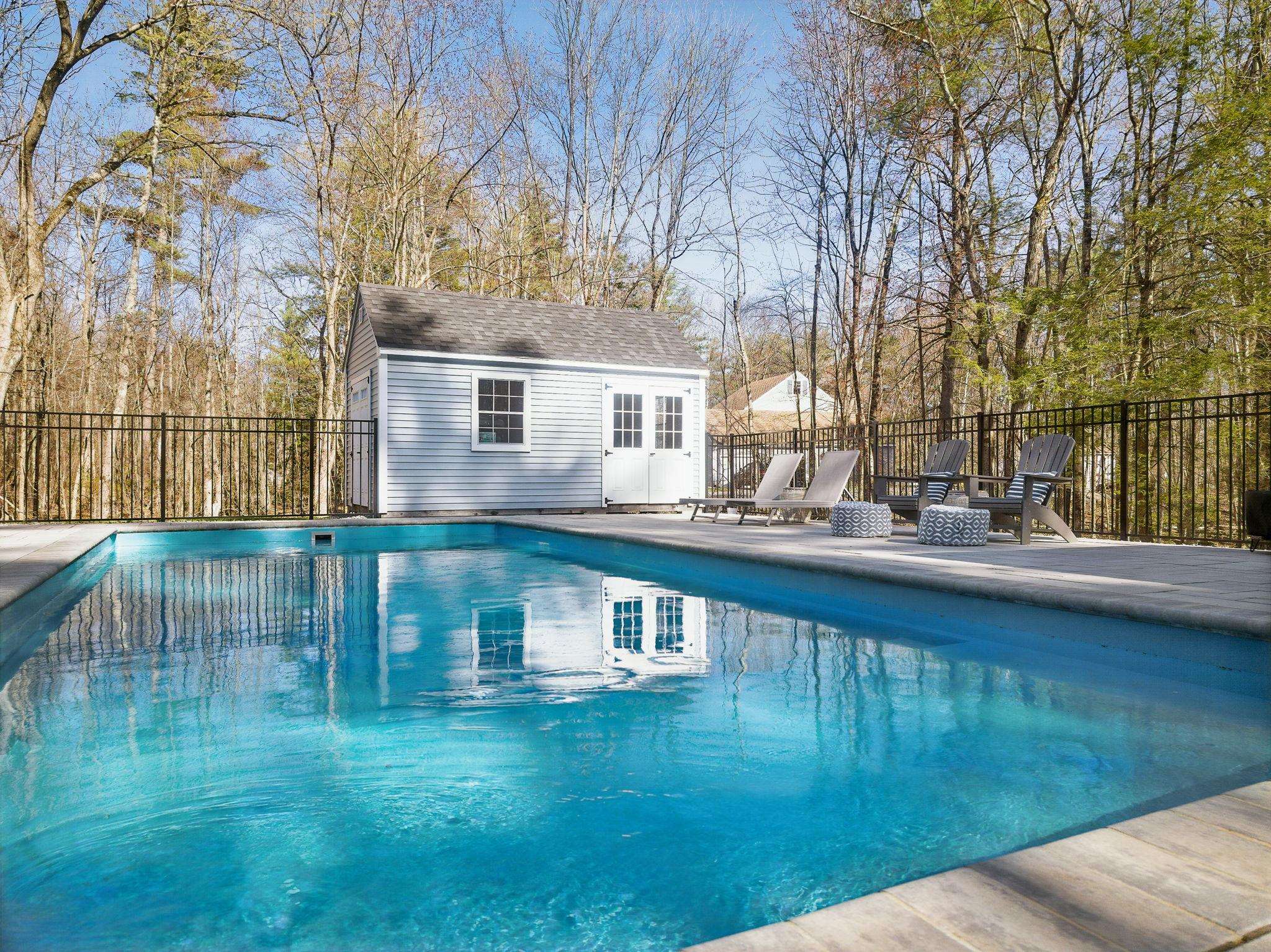 6 Cider Mill Road