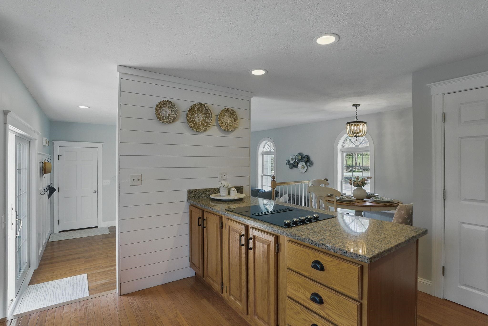 6 Cider Mill Road