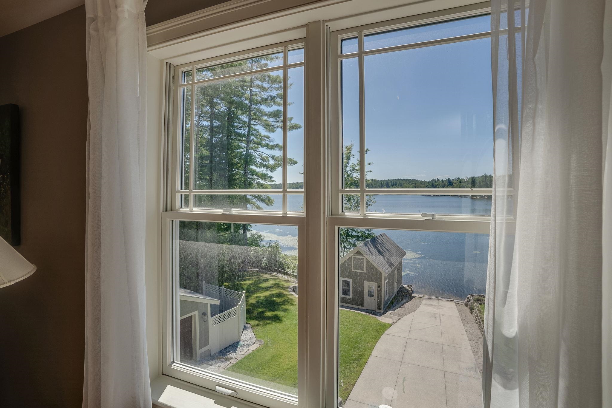 11 Clark Island Road