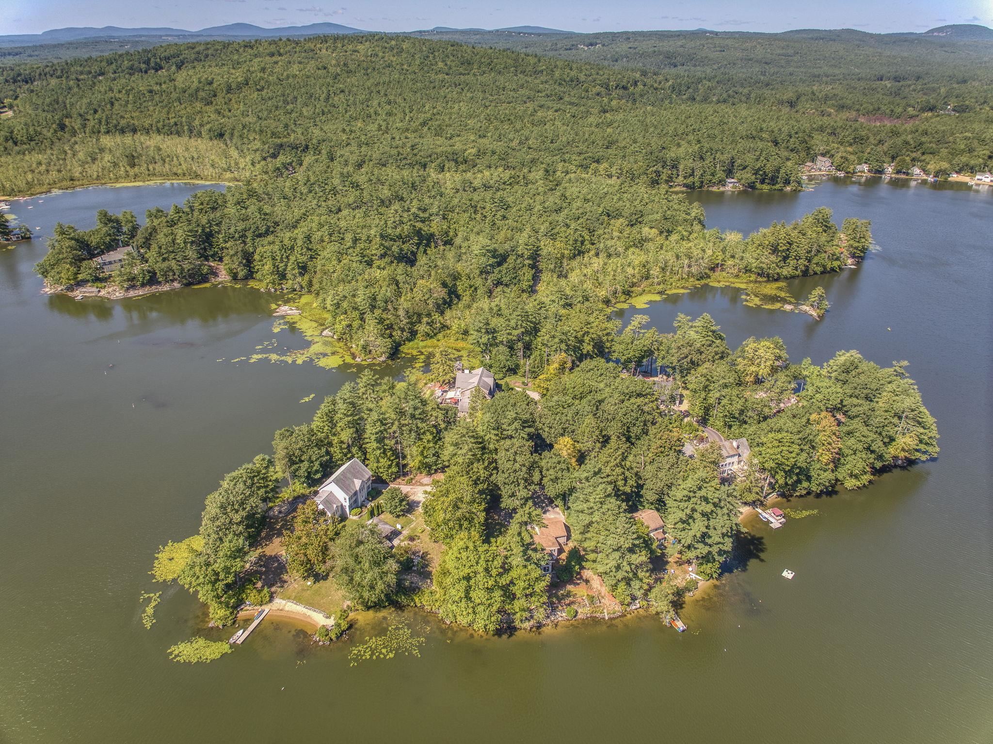 11 Clark Island Road