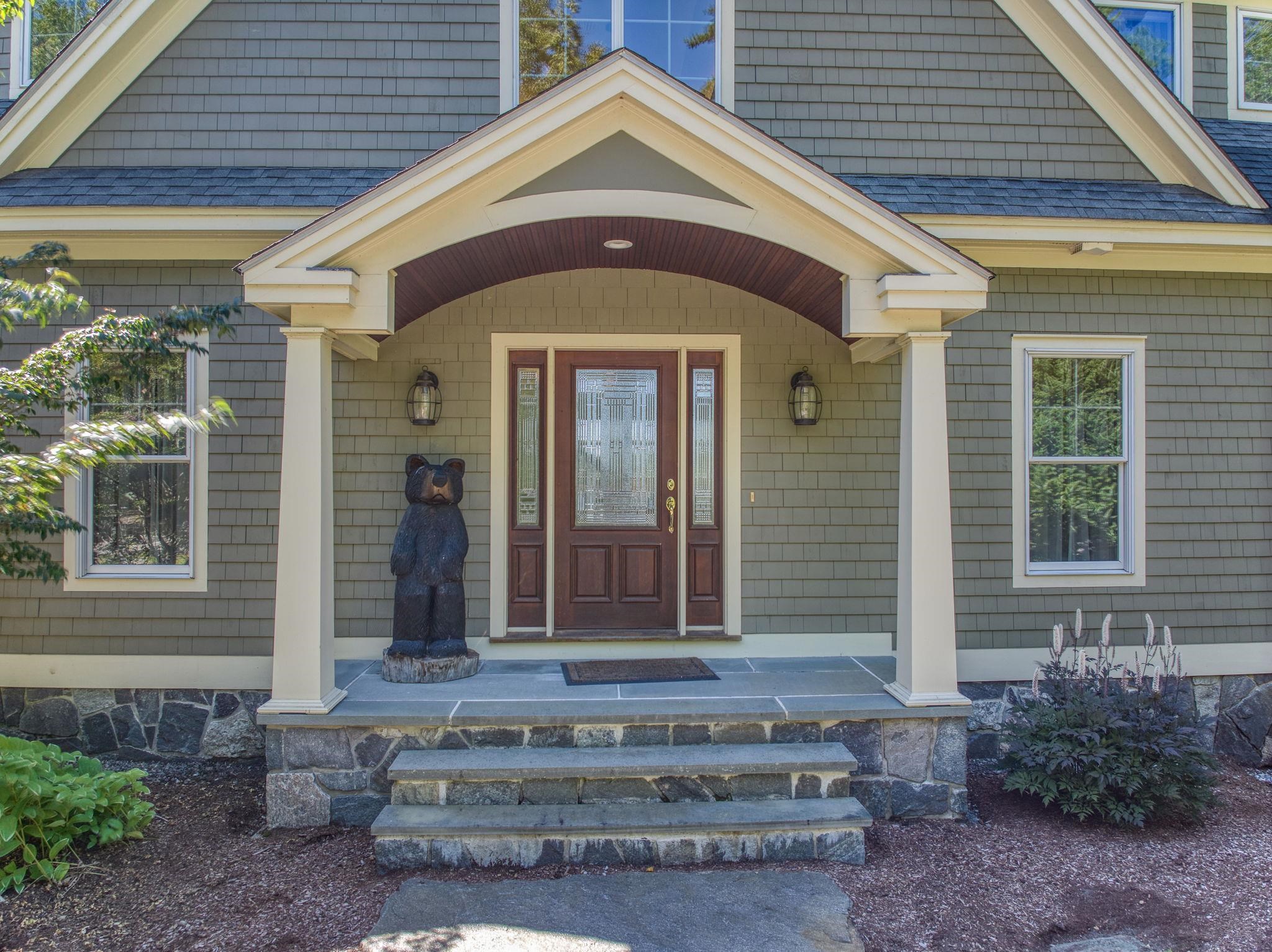 11 Clark Island Road