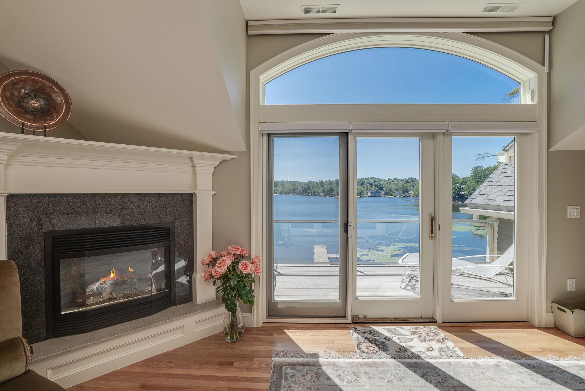11 Clark Island Road