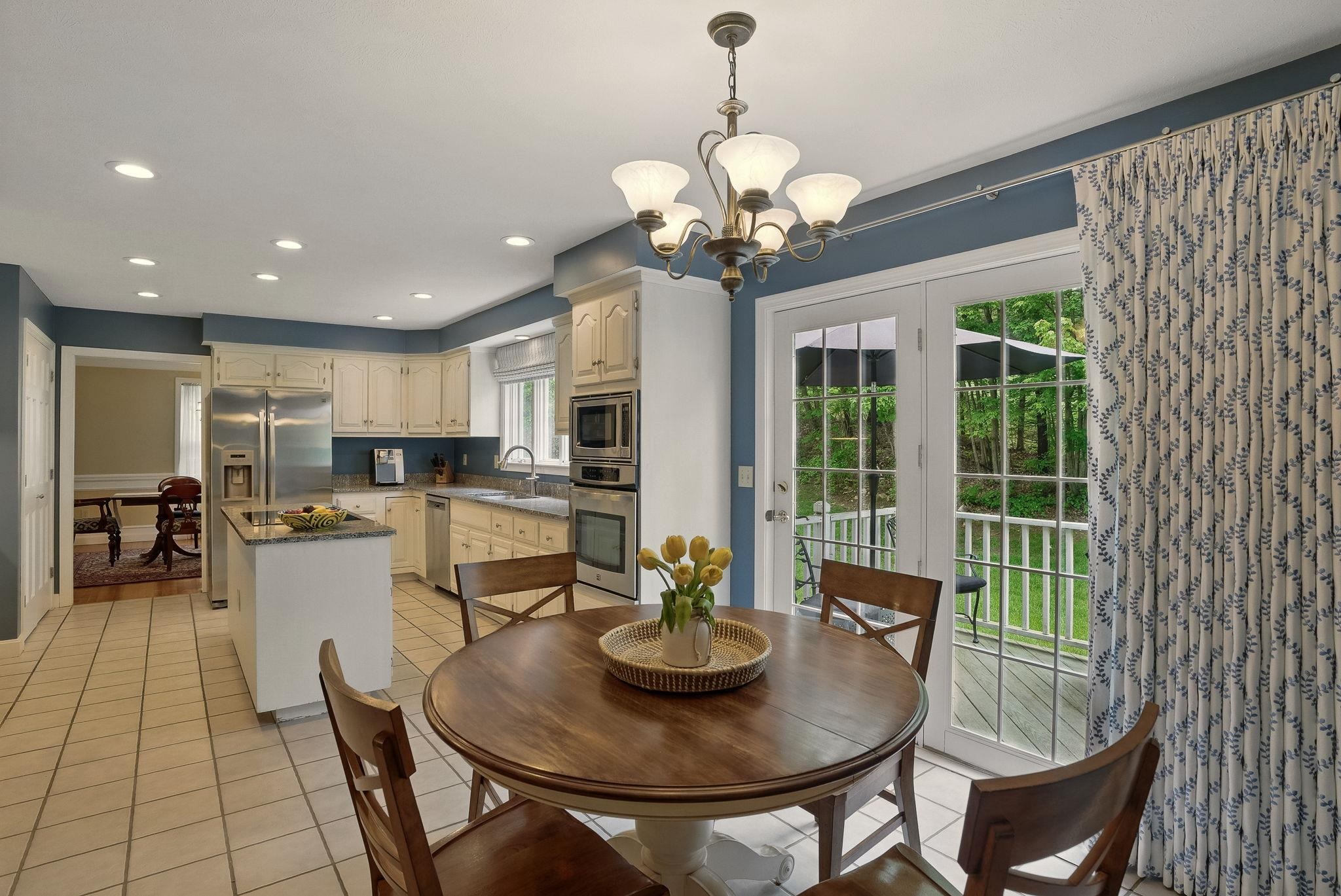 4 Catesby Lane