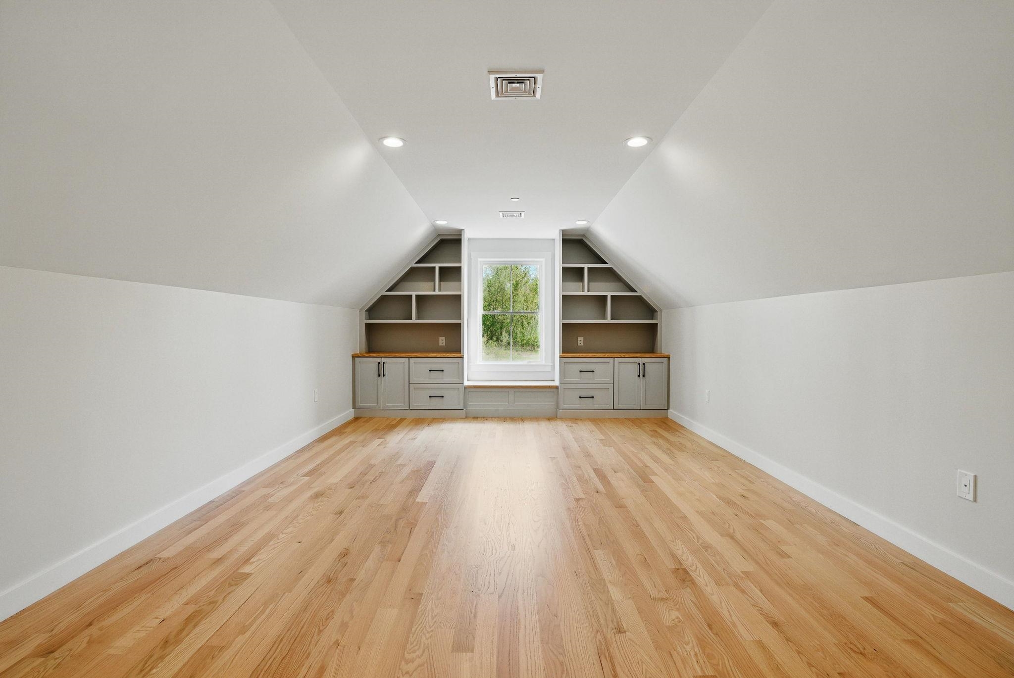 19 Hilltop Lane