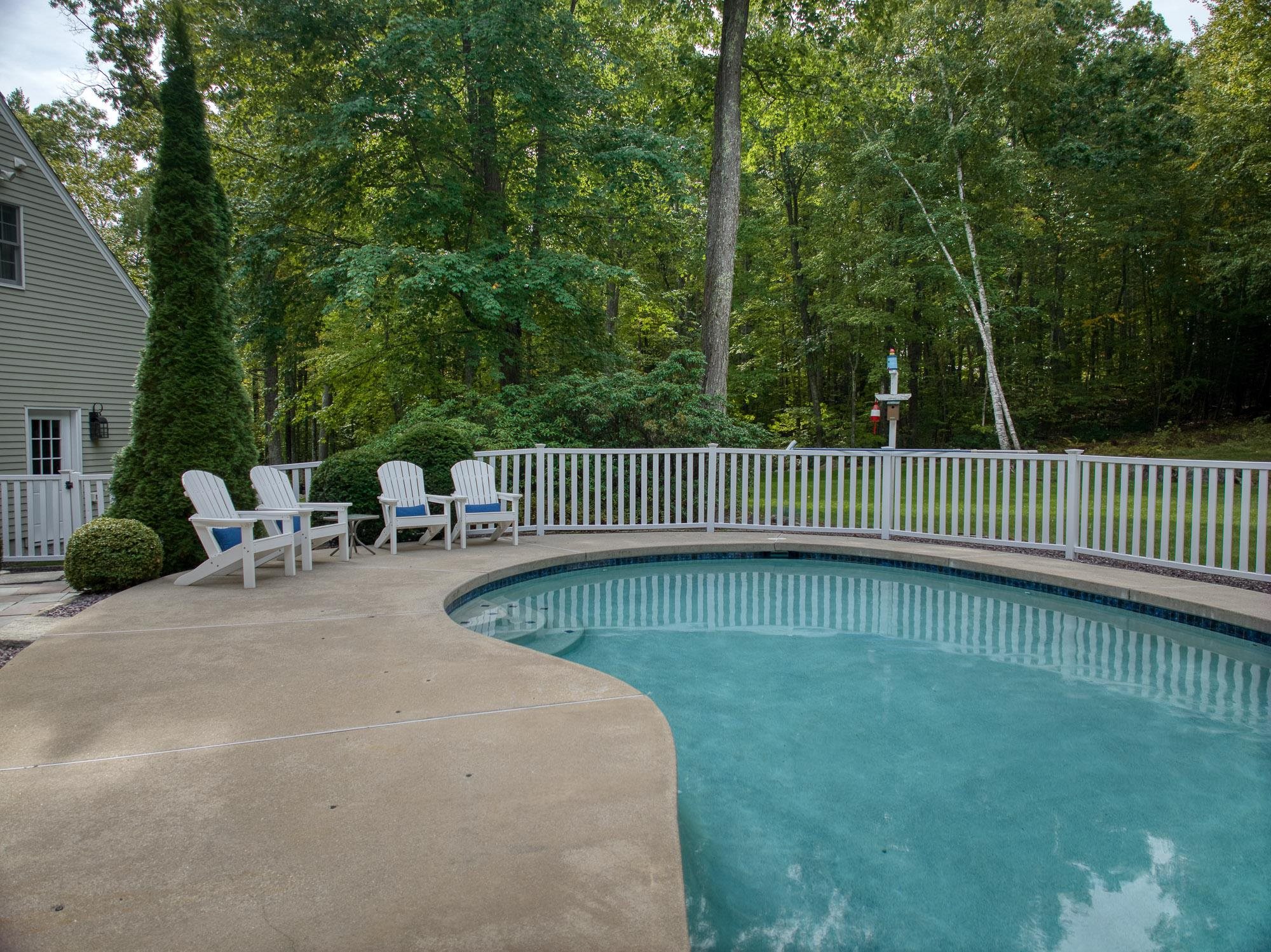 217 N Amherst Road