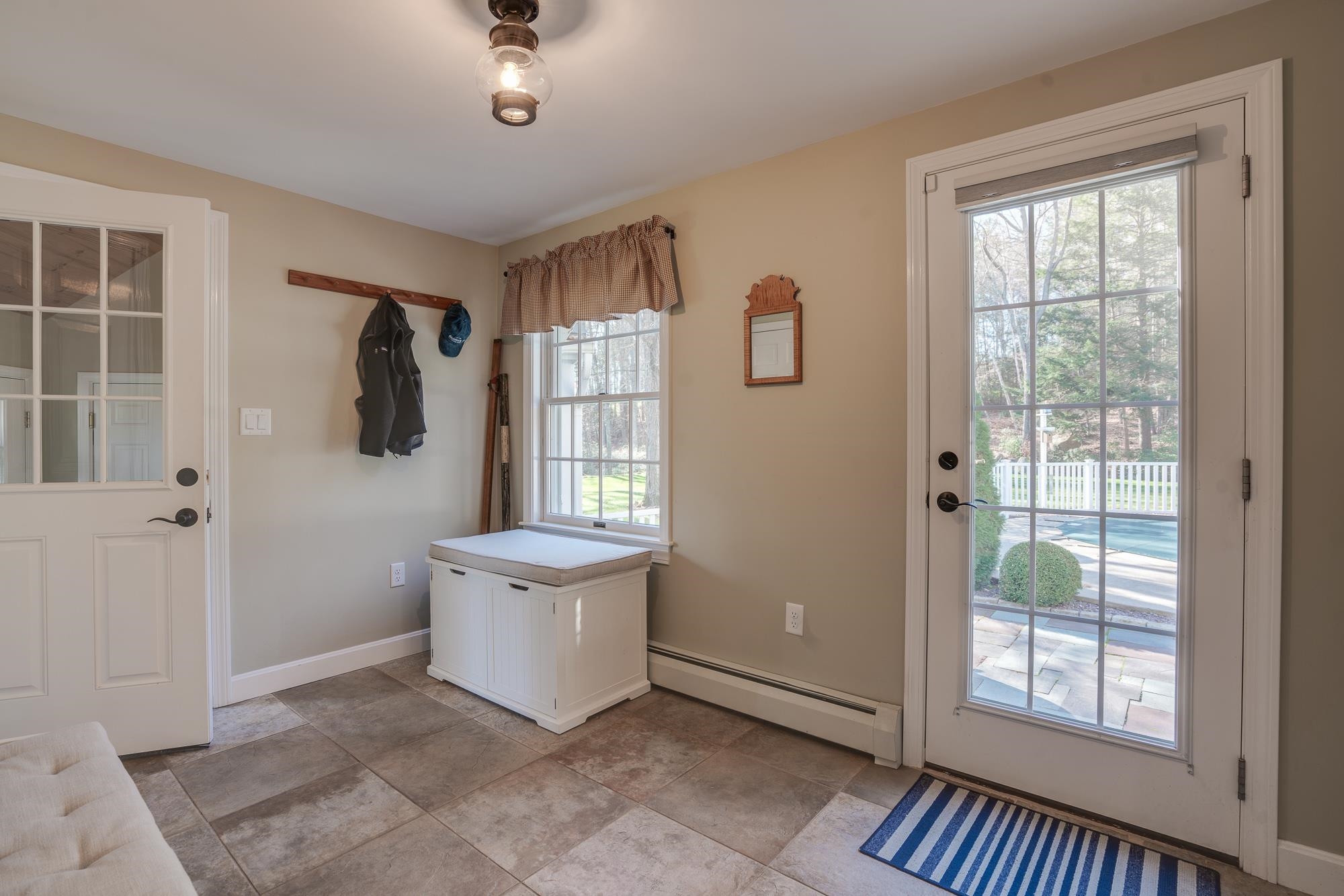 217 N Amherst Road