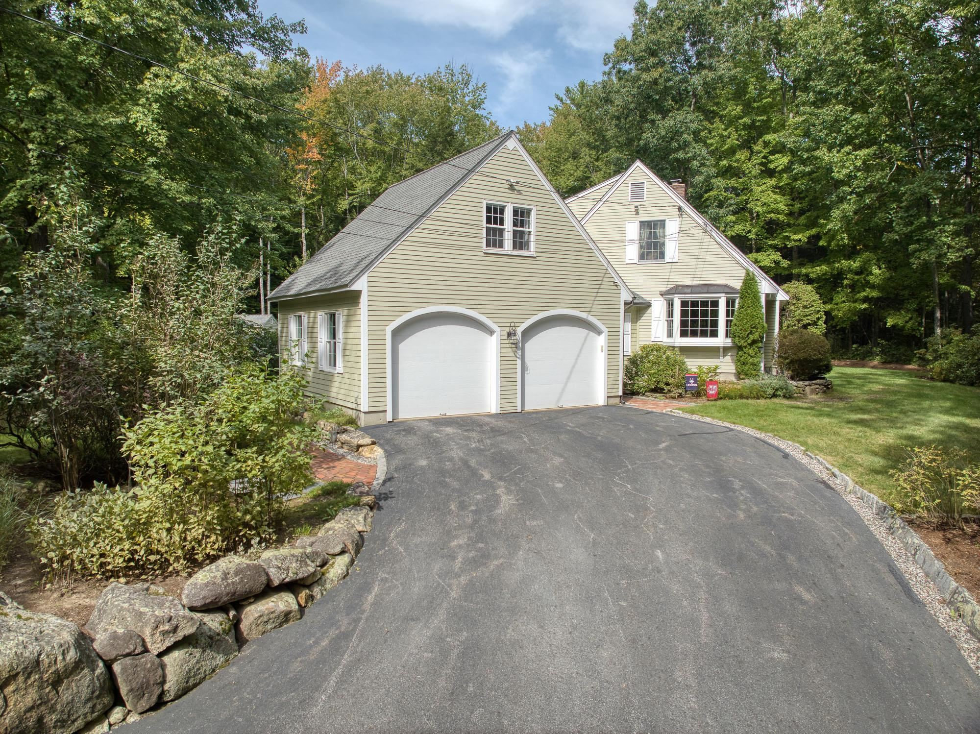 217 N Amherst Road