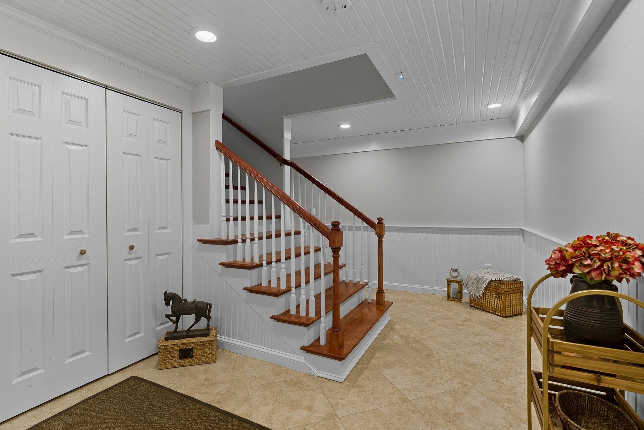 32 Summit Road