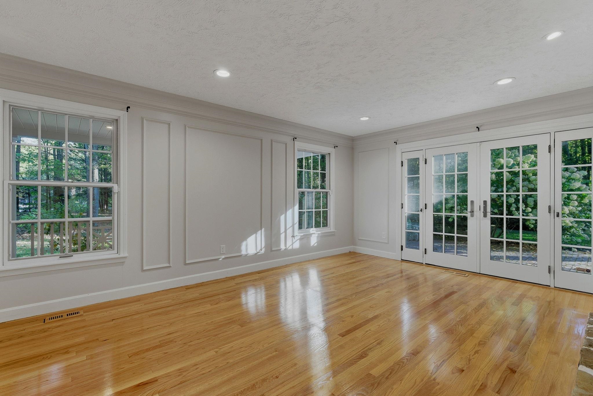 39 Pilgrim Drive