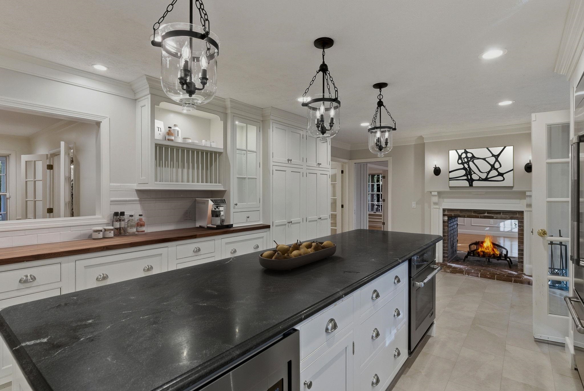 39 Pilgrim Drive