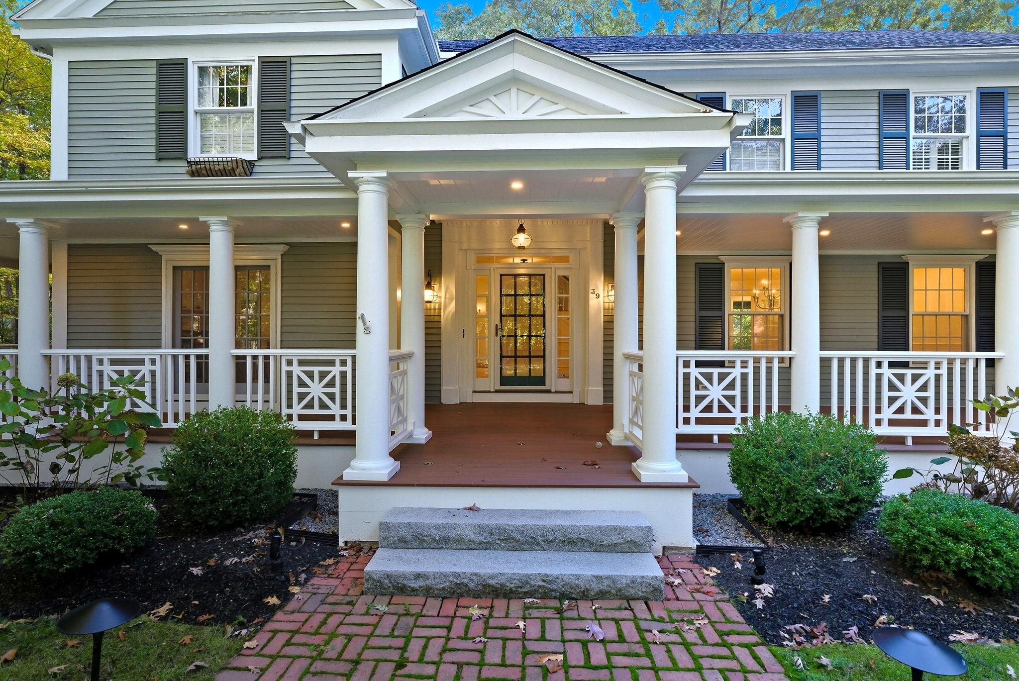 39 Pilgrim Drive