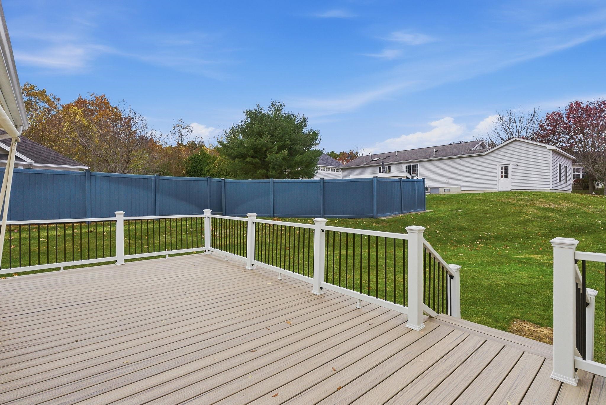 20 Ledgewood Way