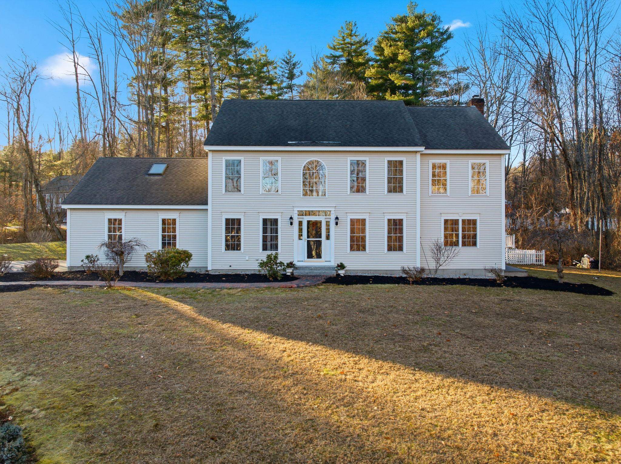 18 Holbrook Road