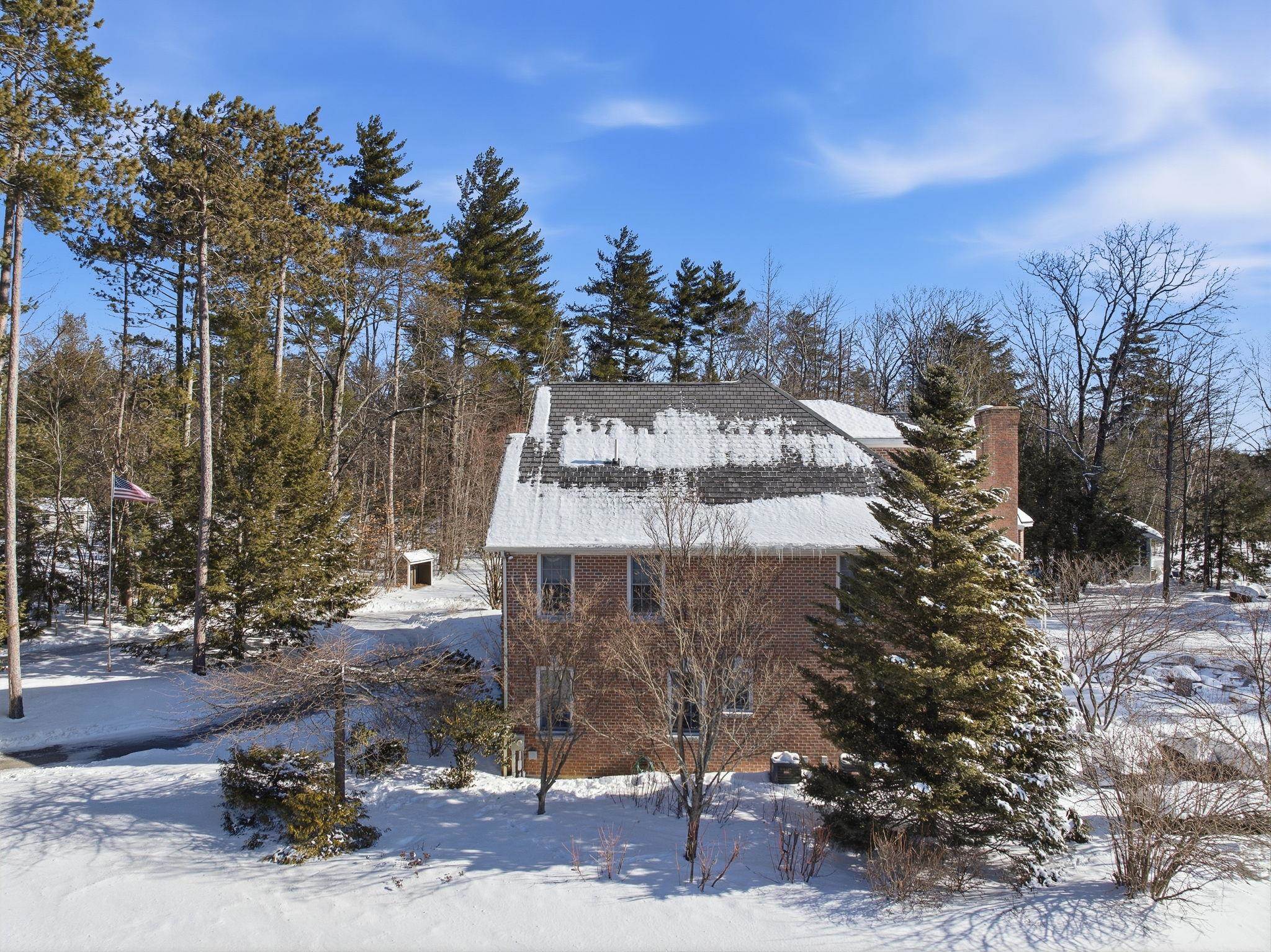 6 Esther Drive