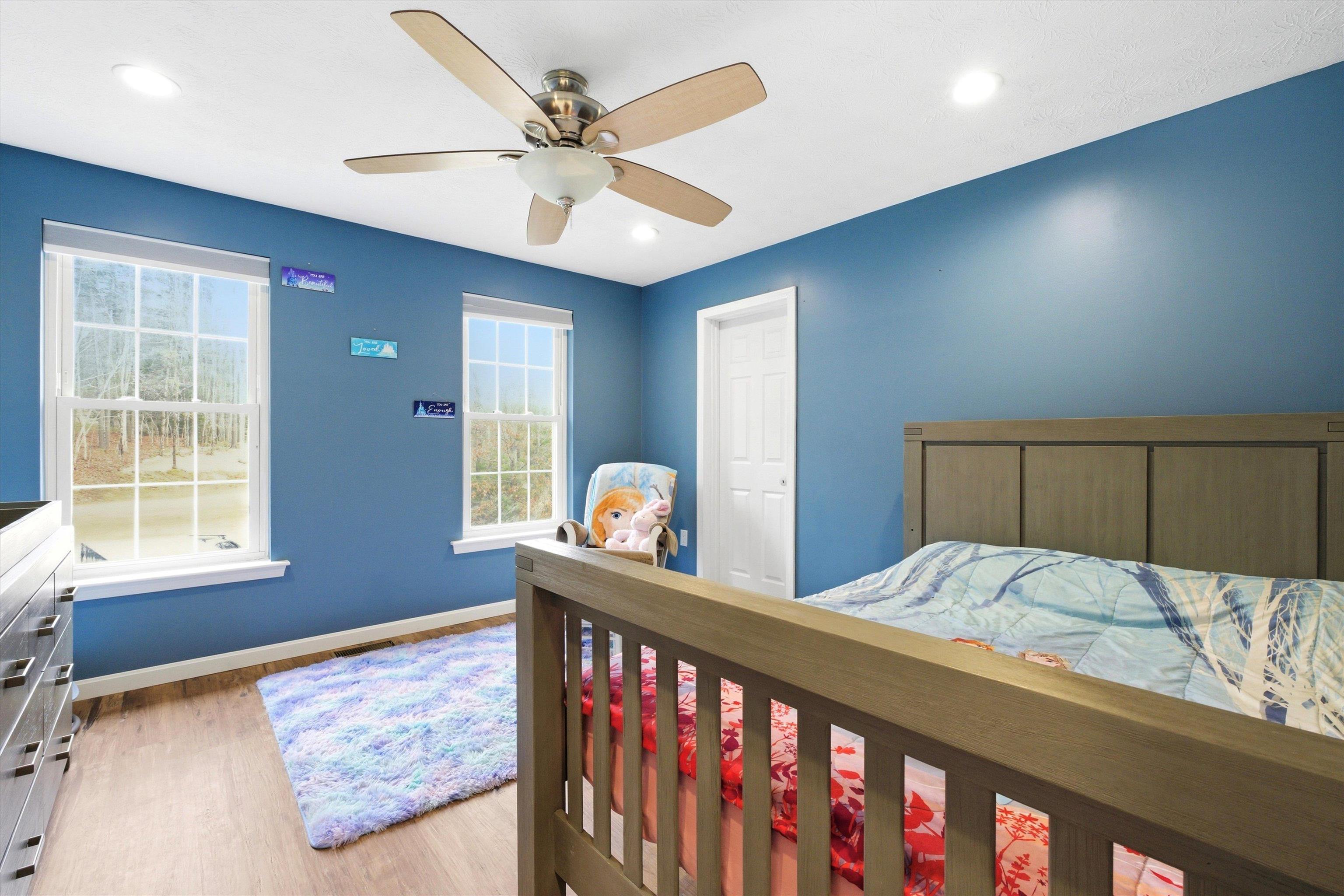 4 Cobblestone Place