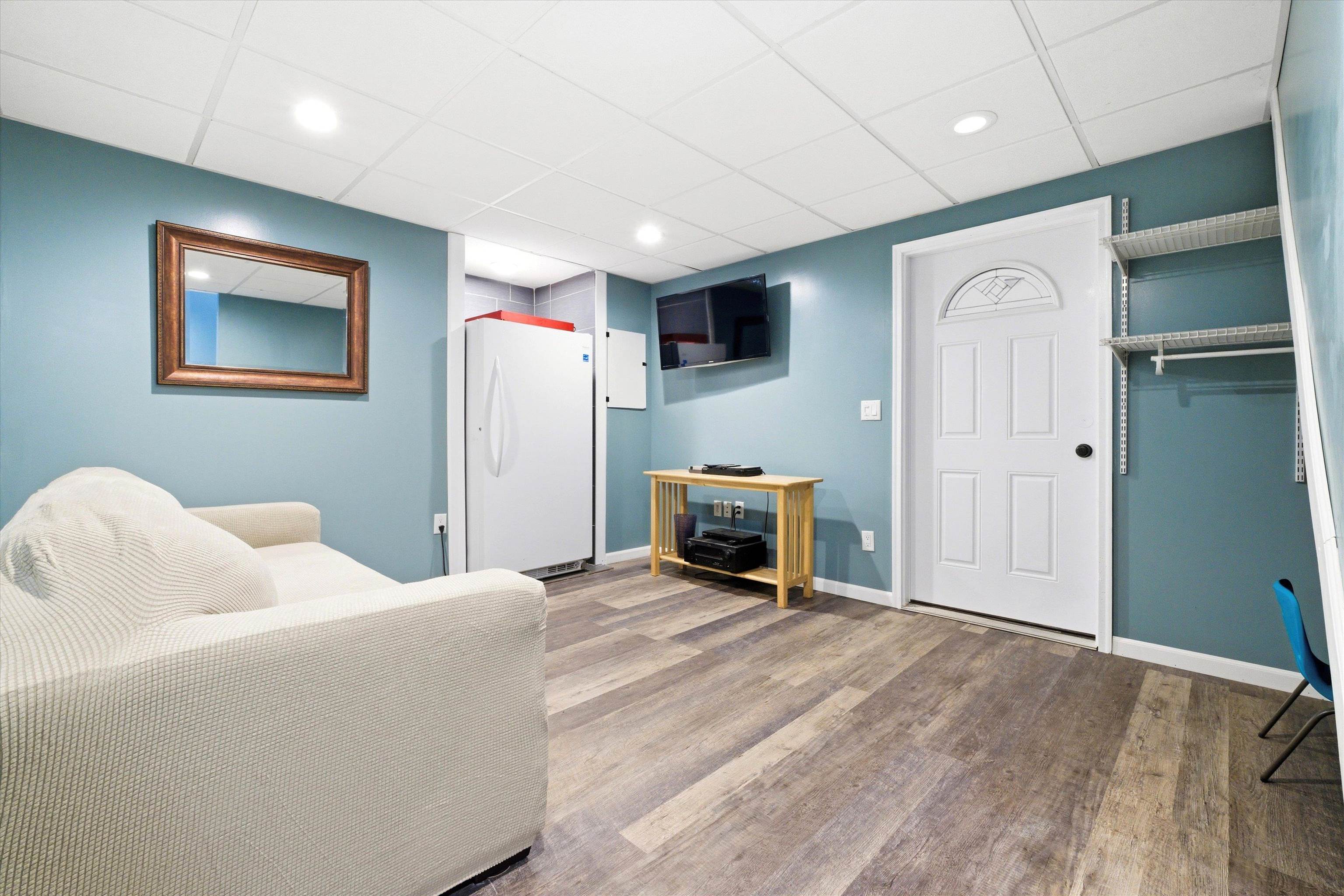 4 Cobblestone Place