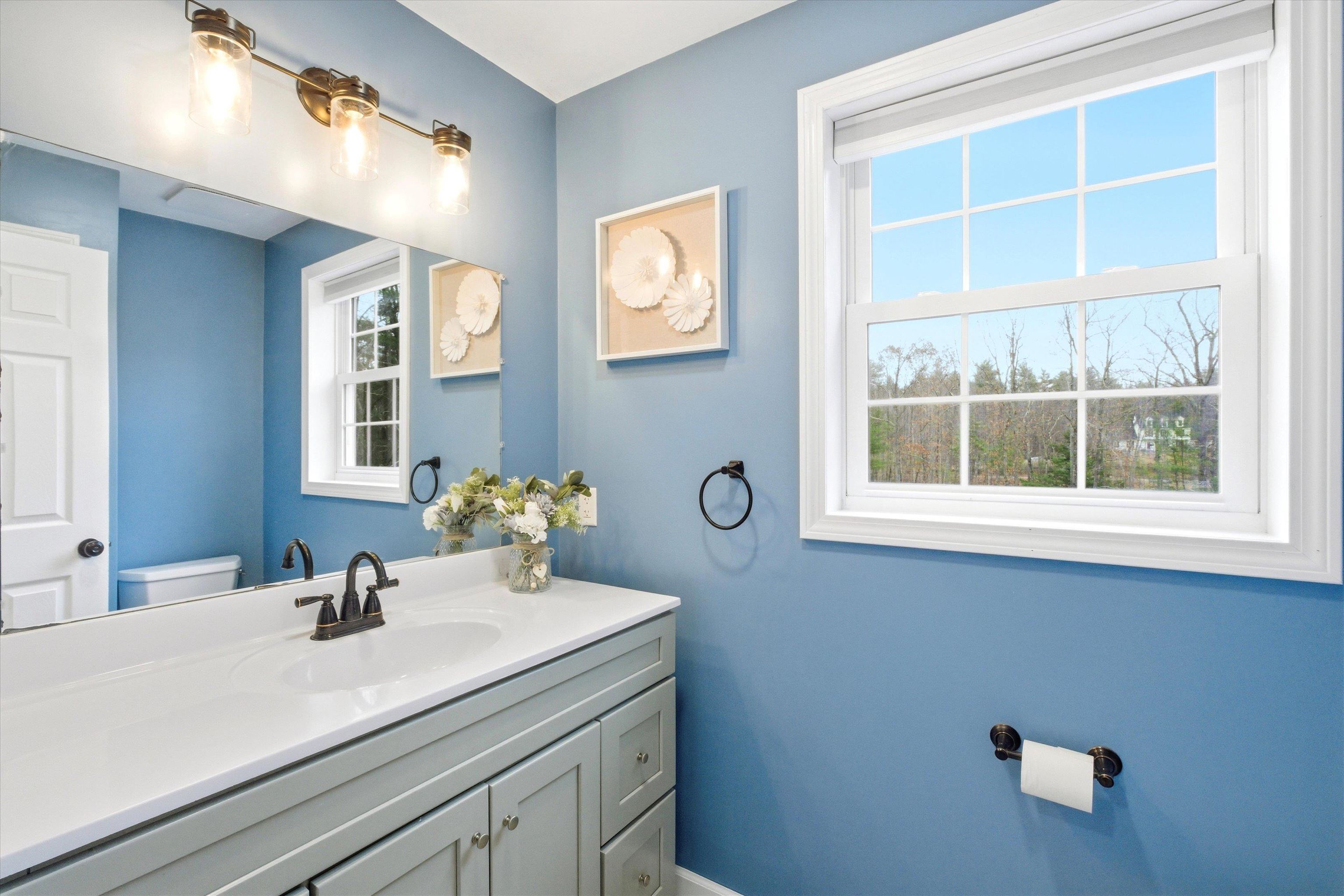 4 Cobblestone Place