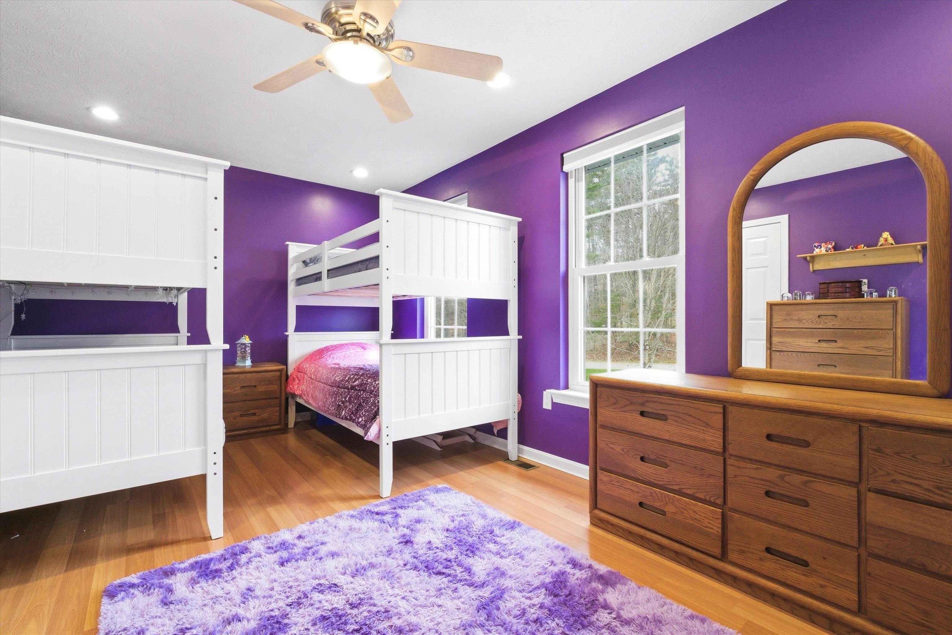 4 Cobblestone Place