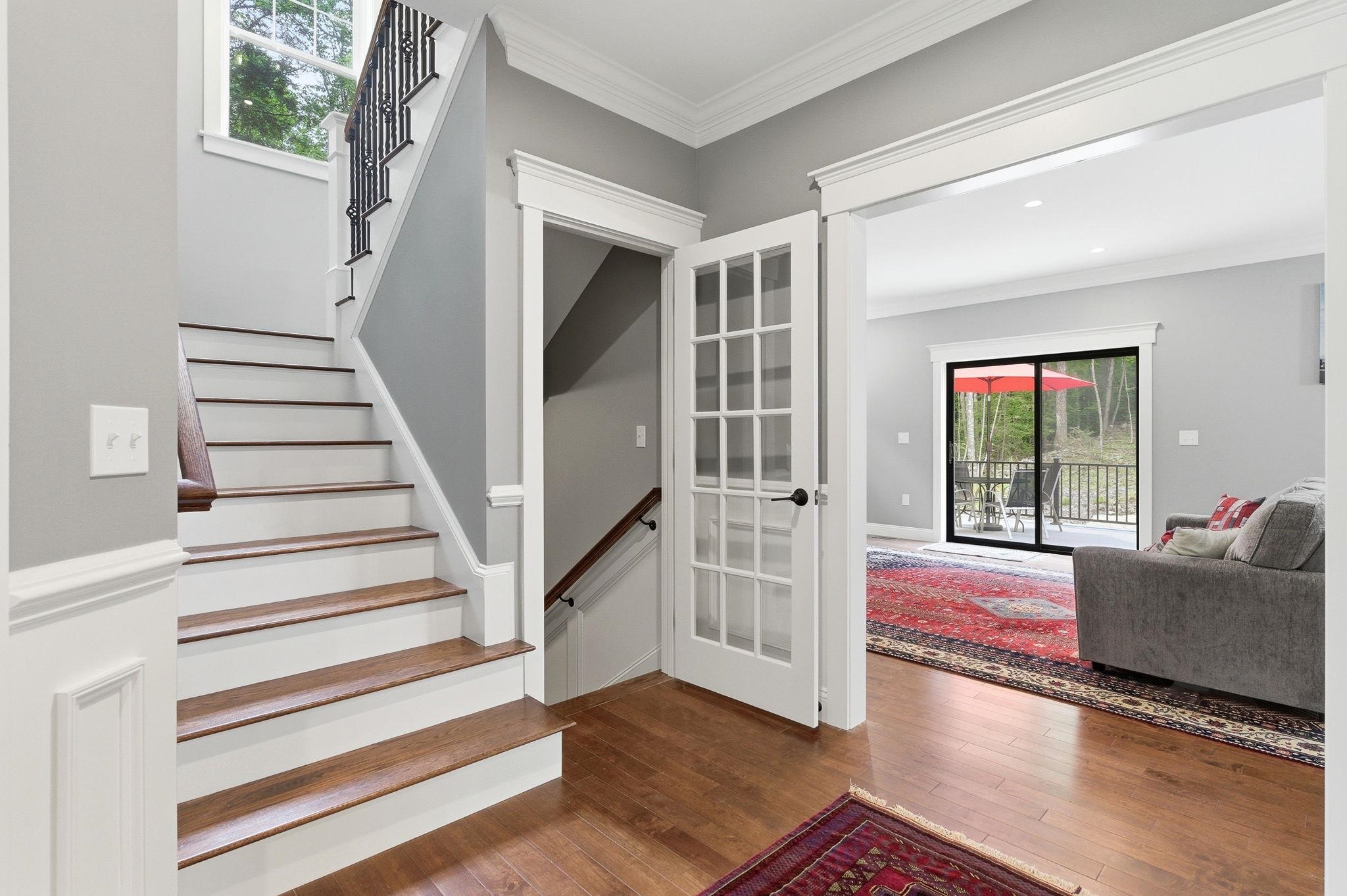 8 Arrowwood Road