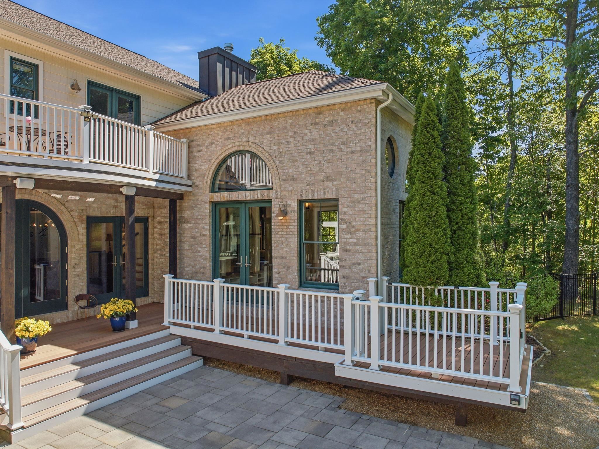15 Chardonnay Terrace