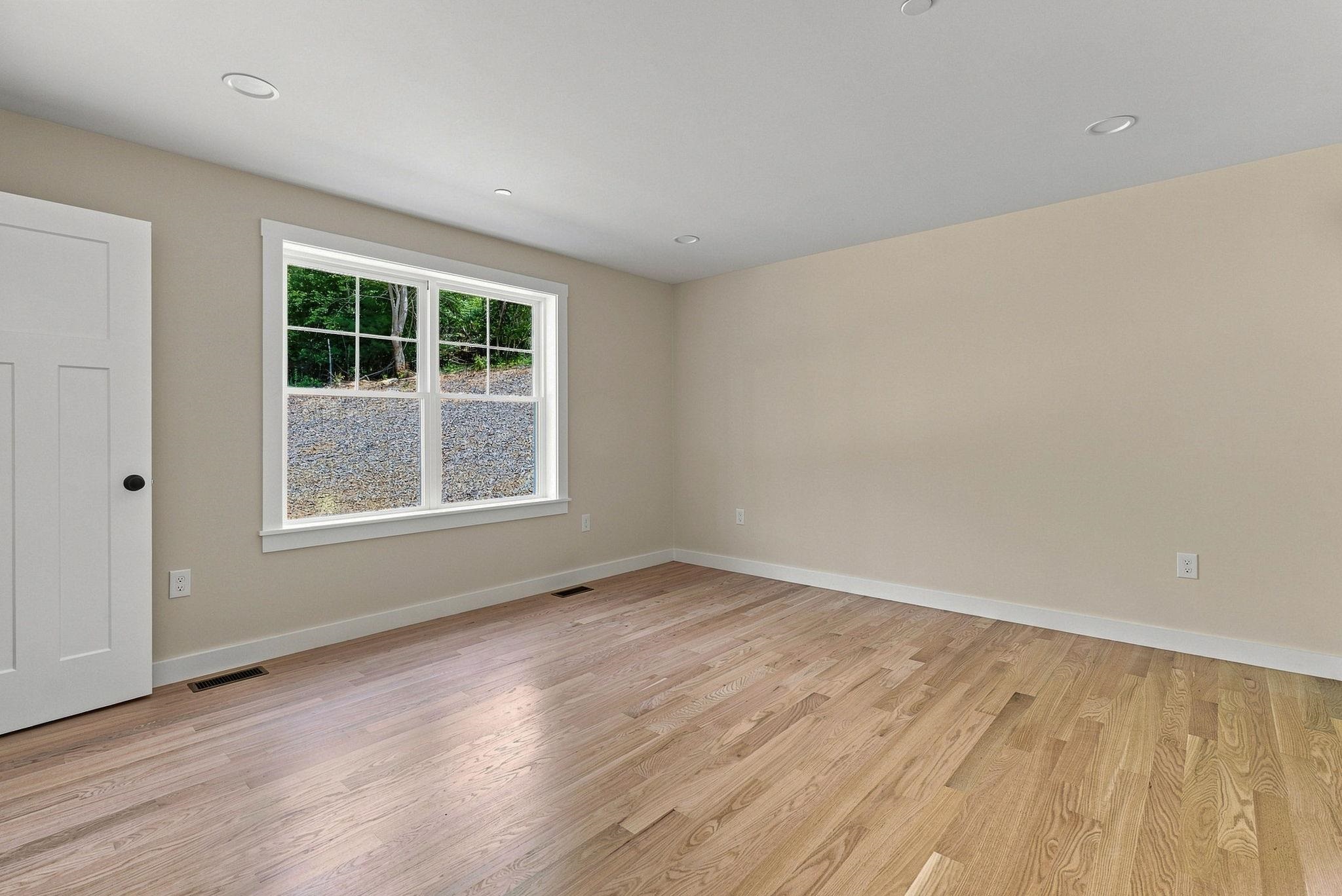 219-10 Colburn Road Unit: 219-10