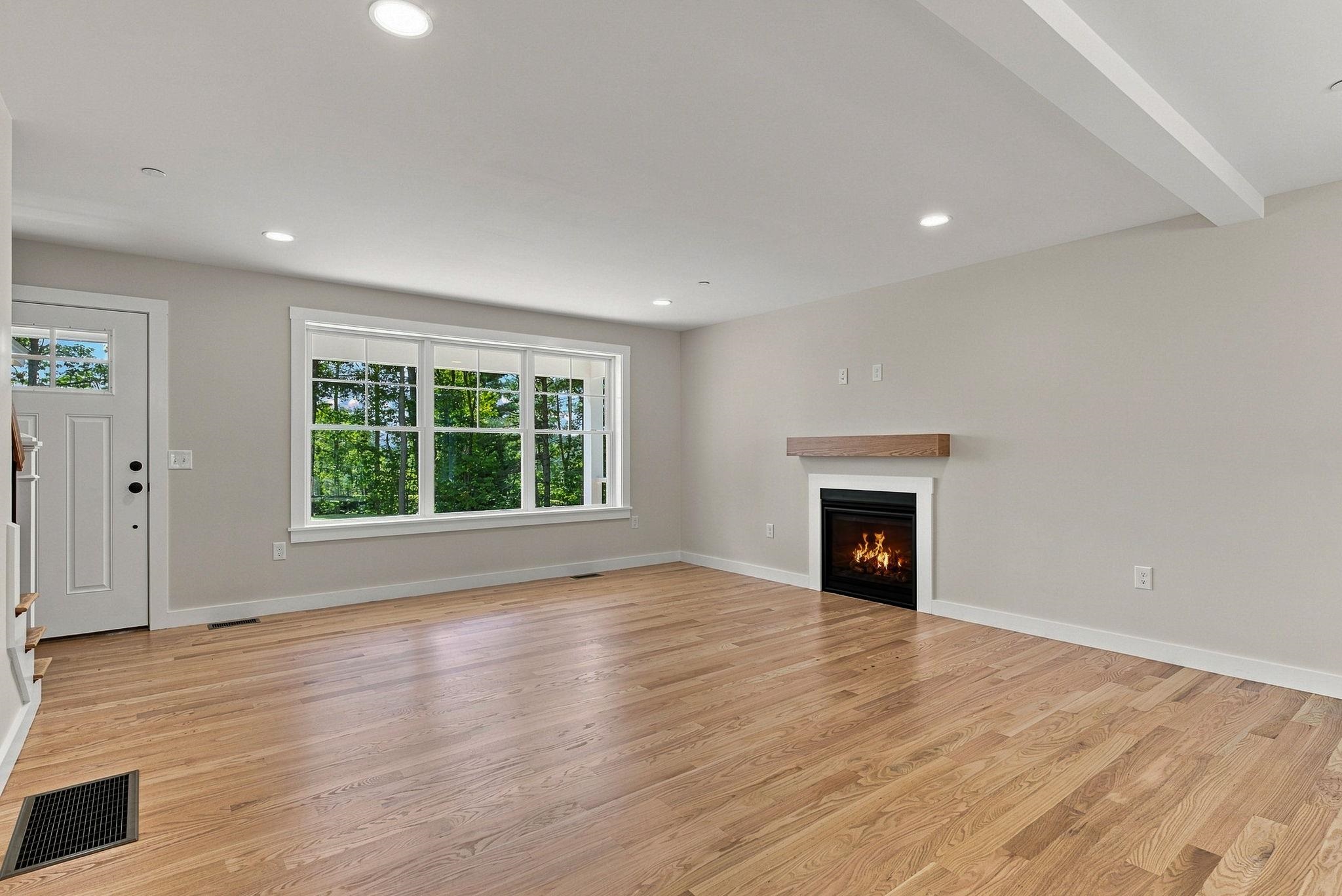 219-10 Colburn Road Unit: 219-10