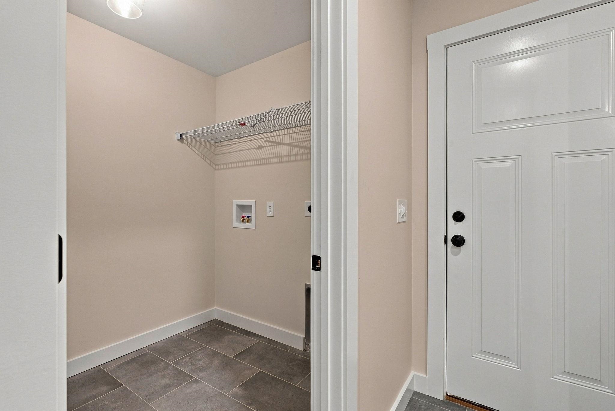 219-10 Colburn Road Unit: 219-10