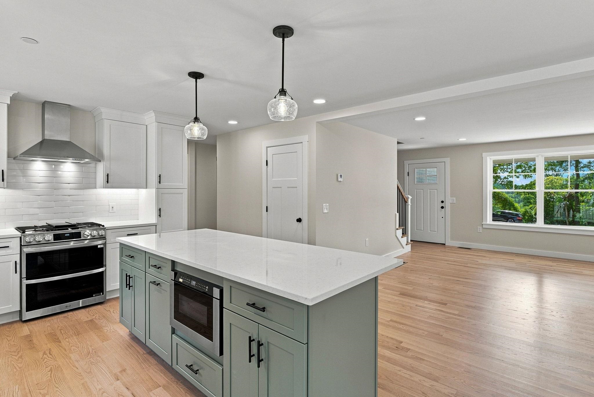 219-10 Colburn Road Unit: 219-10