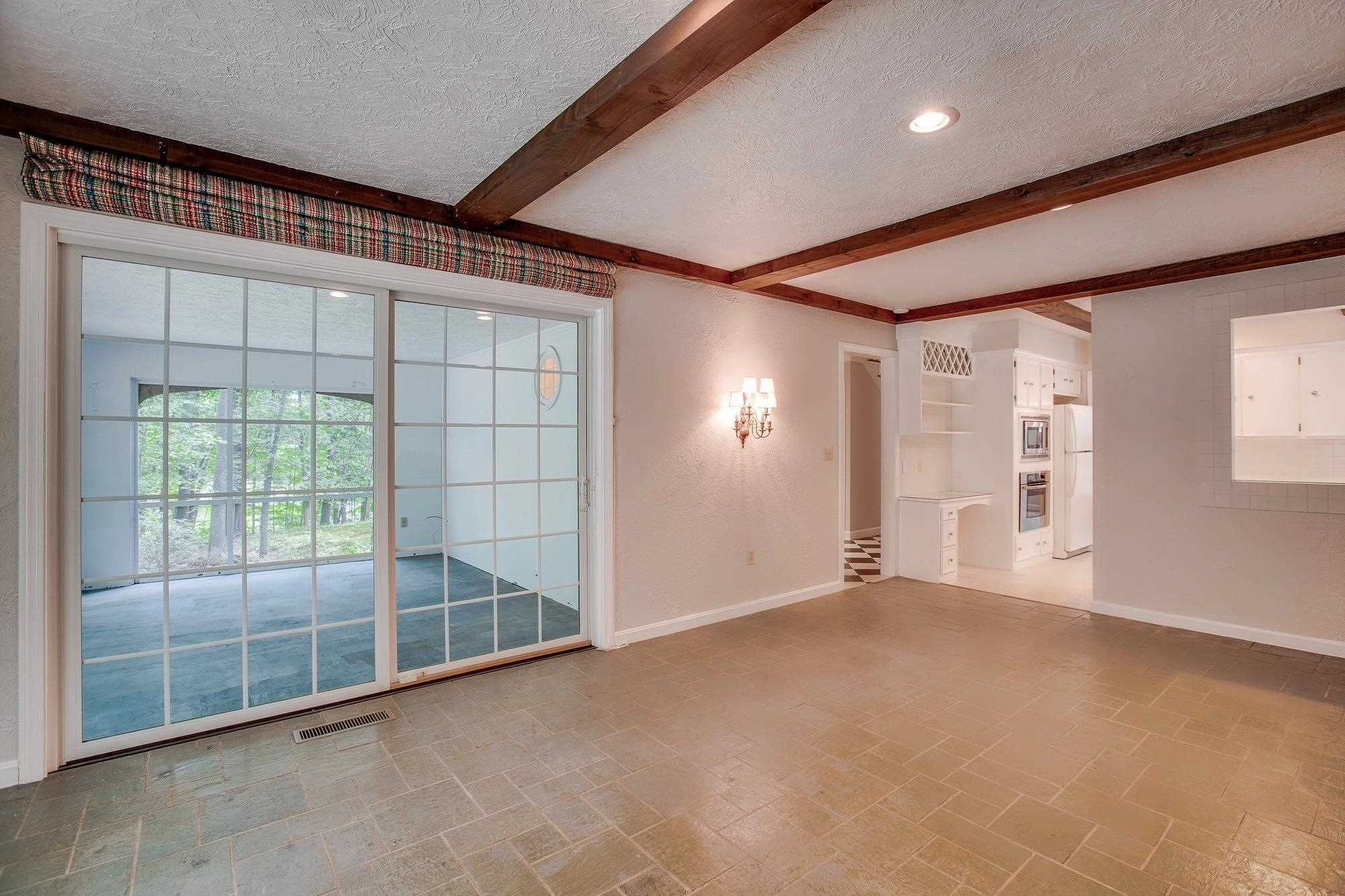 27 Buttonwood Road