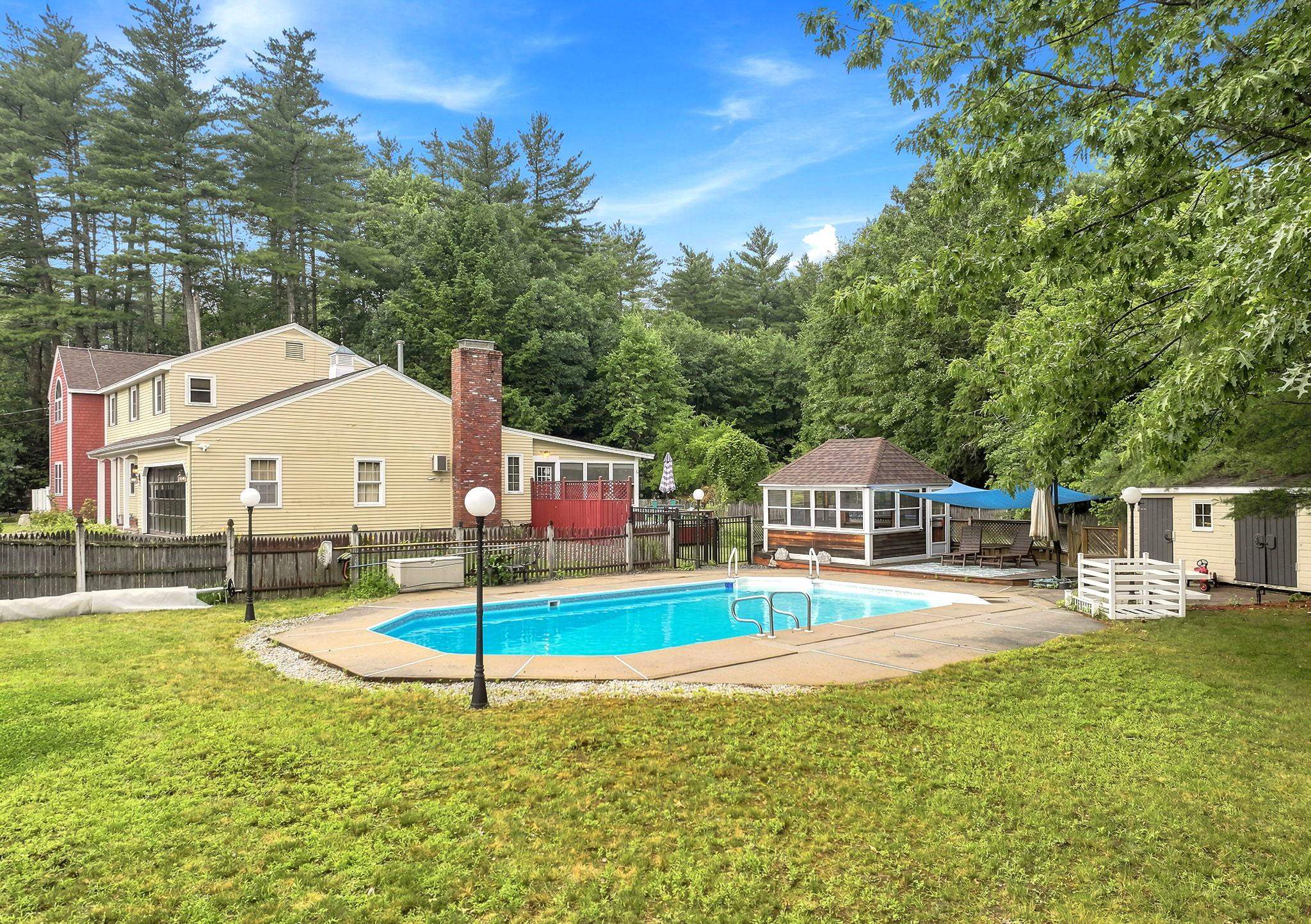 11 Wendover Way