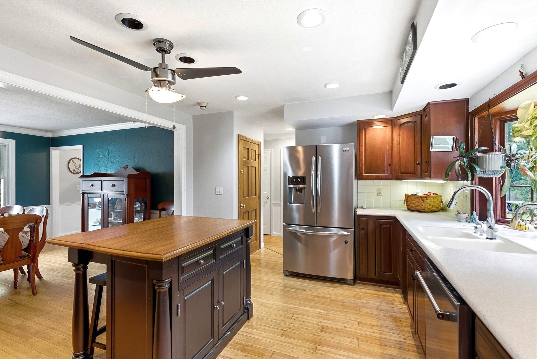11 Wendover Way