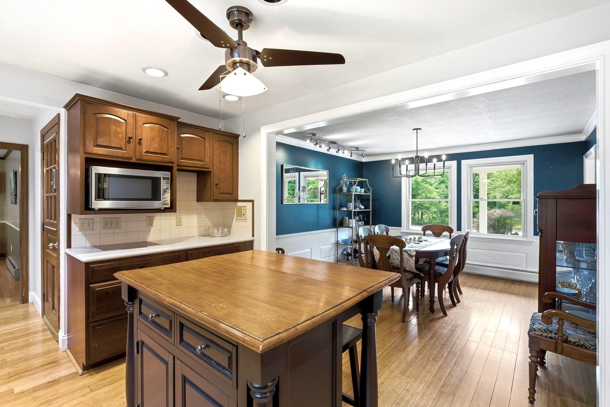 11 Wendover Way