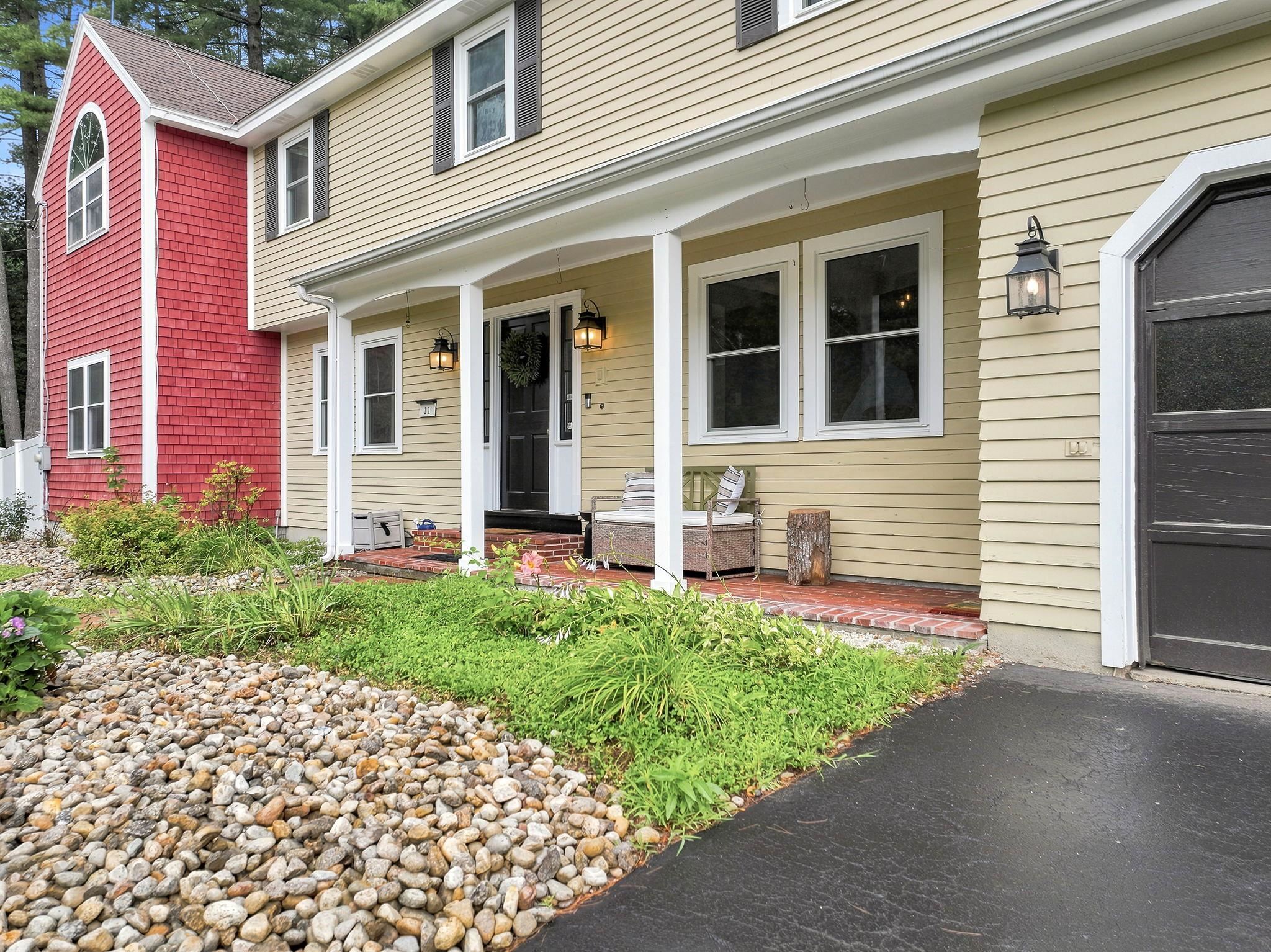 11 Wendover Way