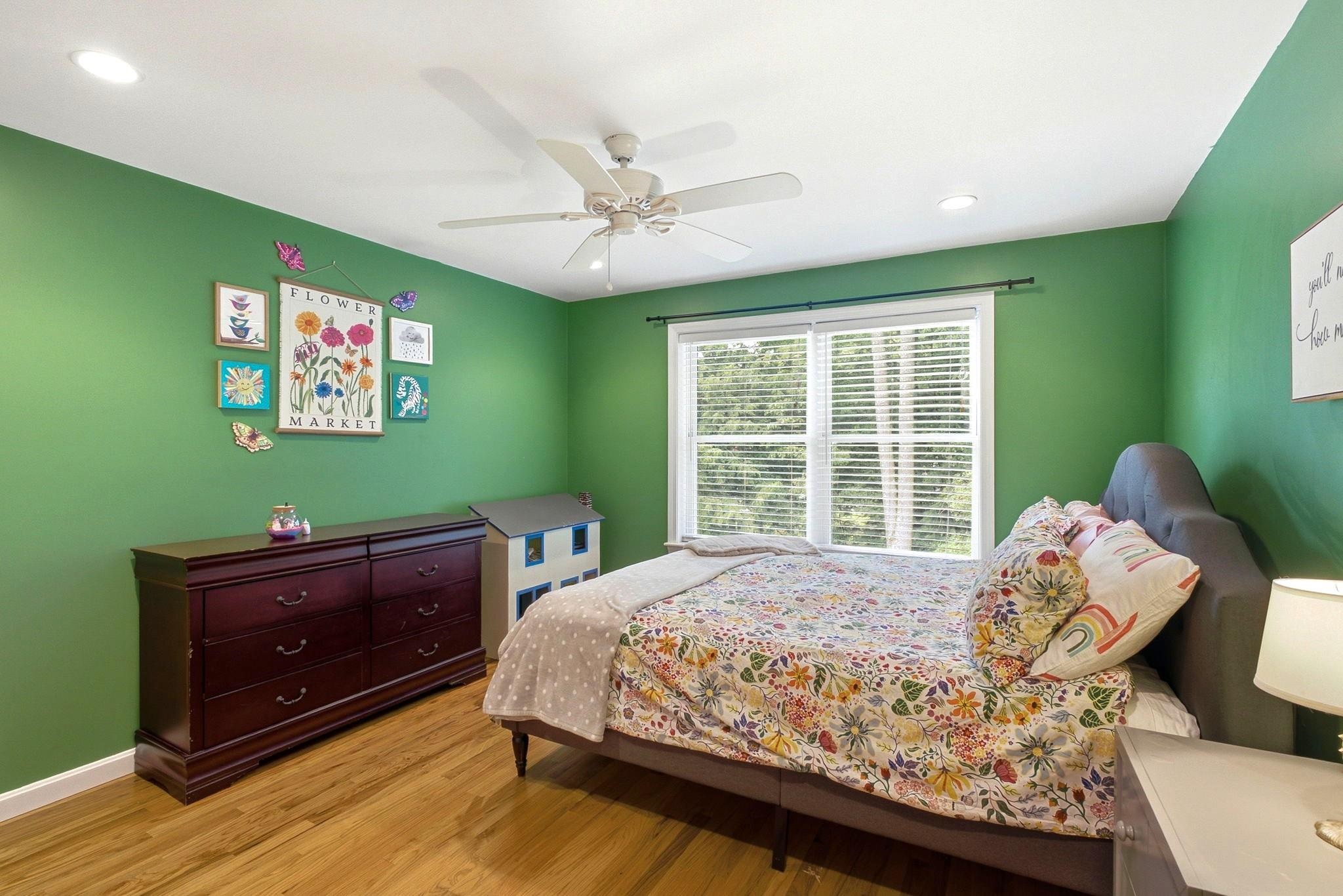 11 Wendover Way