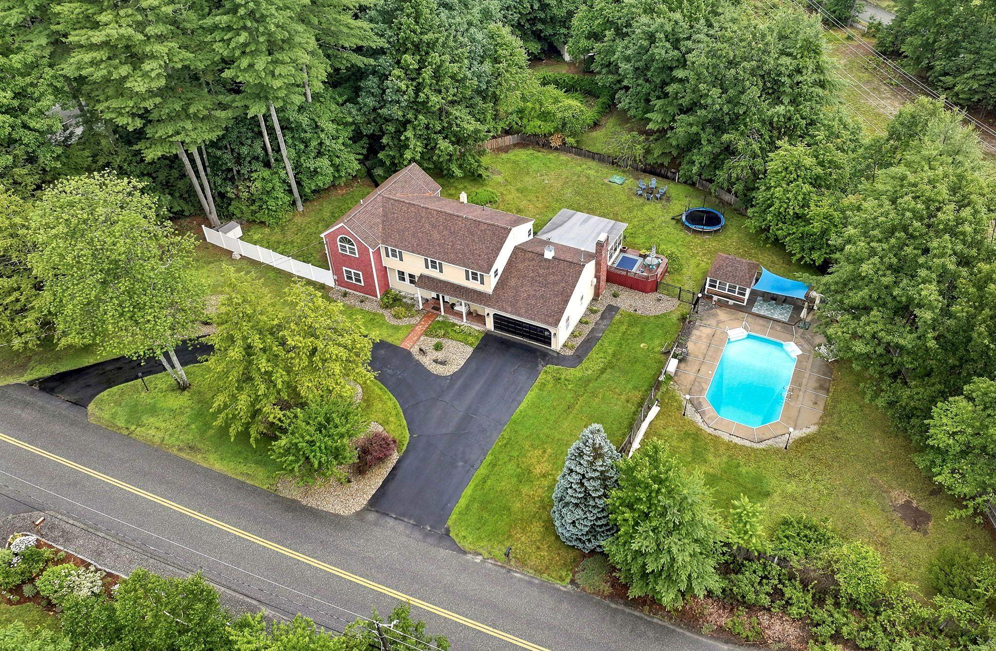 11 Wendover Way