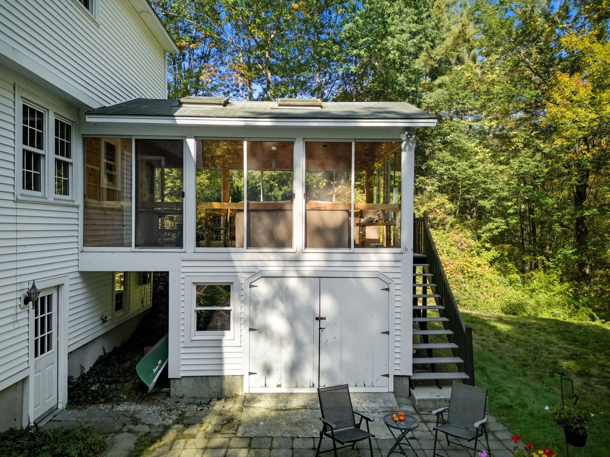 16 Williamsburg Drive