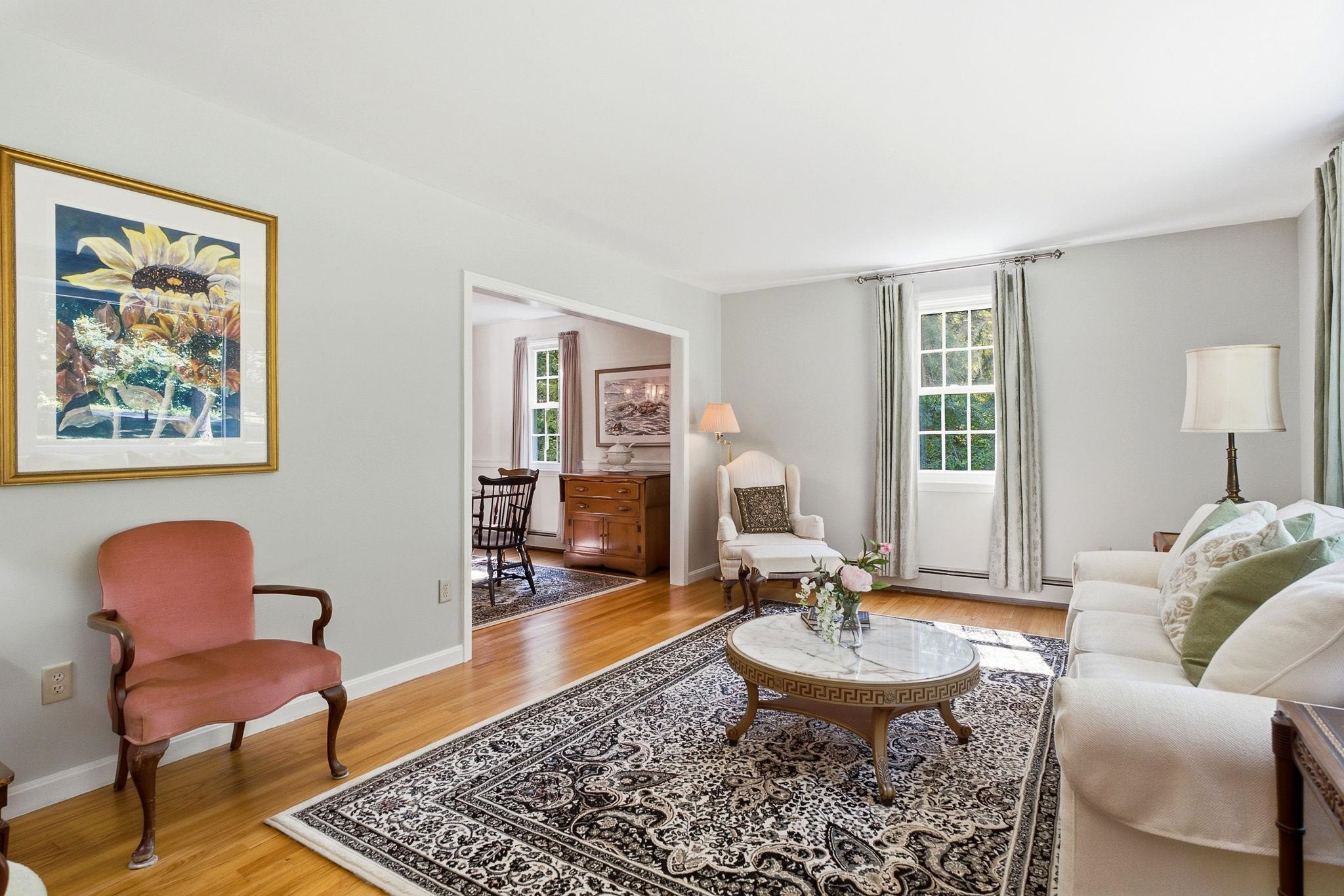 16 Williamsburg Drive