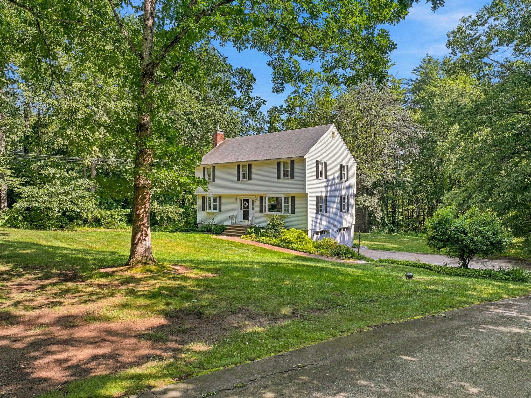 16 Williamsburg Drive