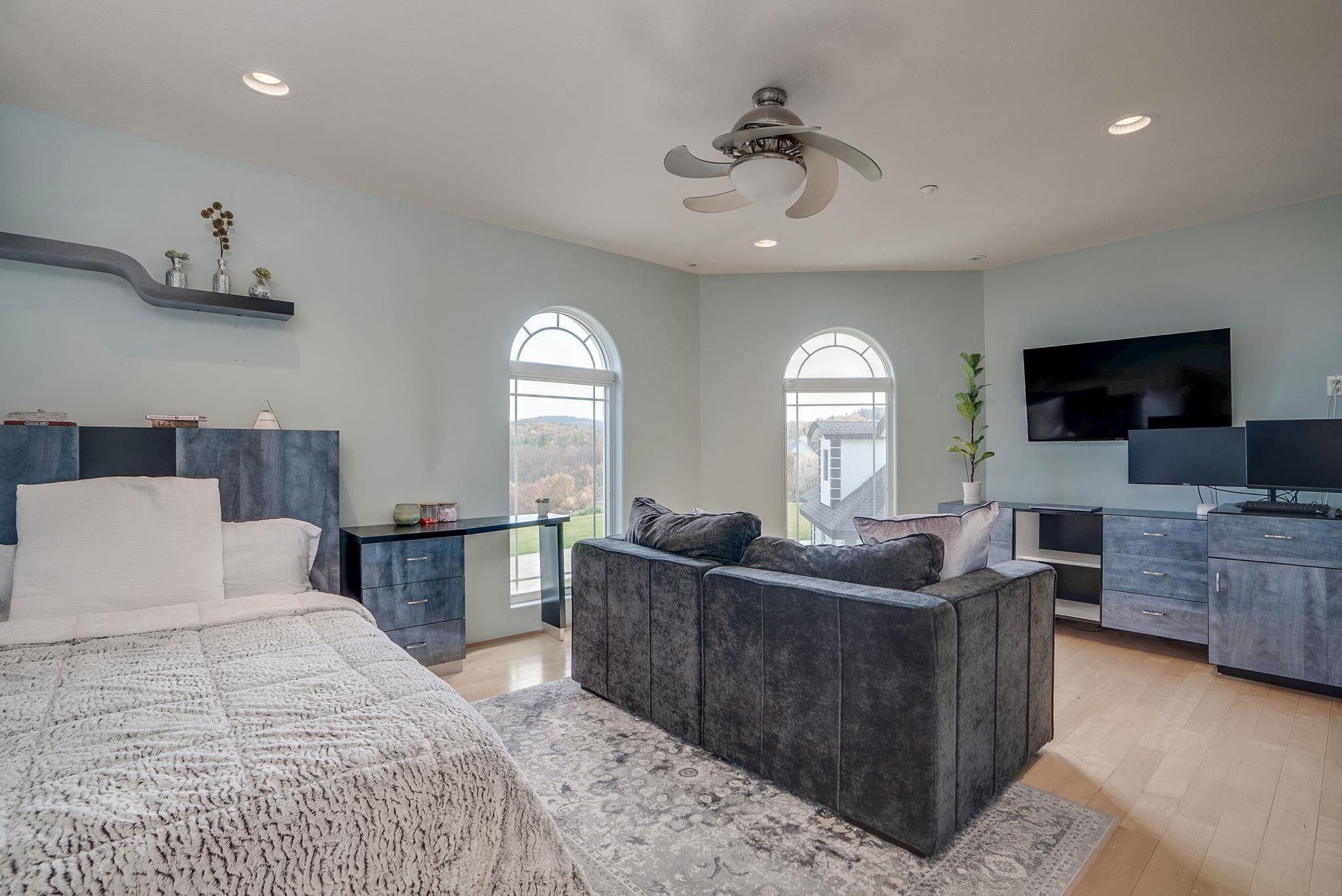 94 Foxberry Drive