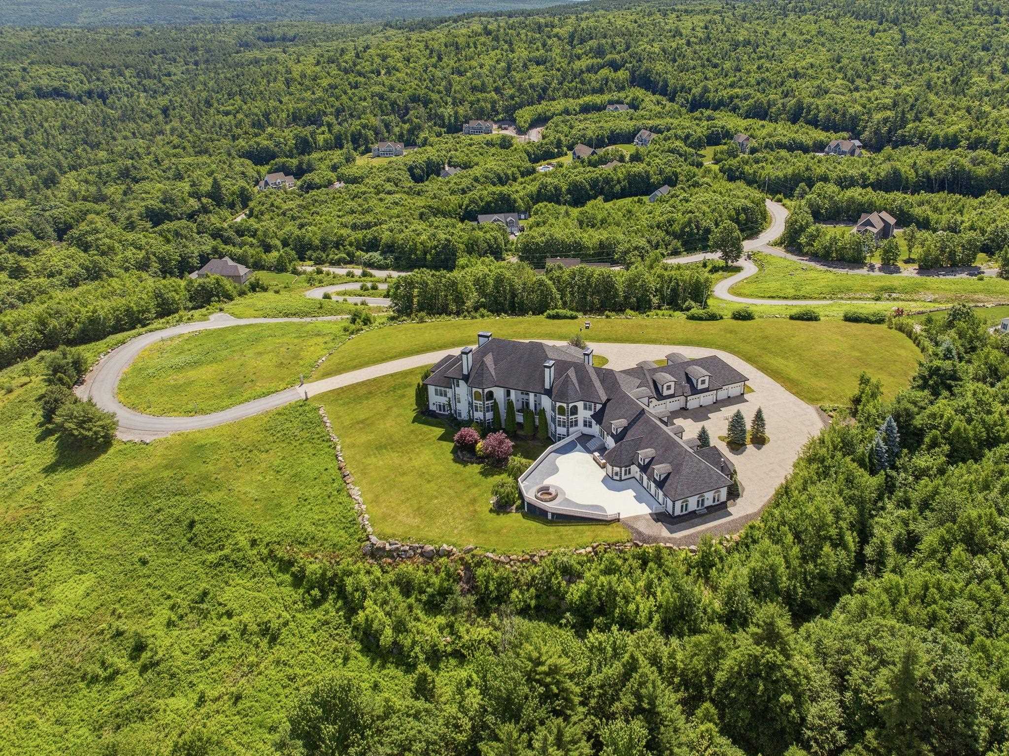 94 Foxberry Drive